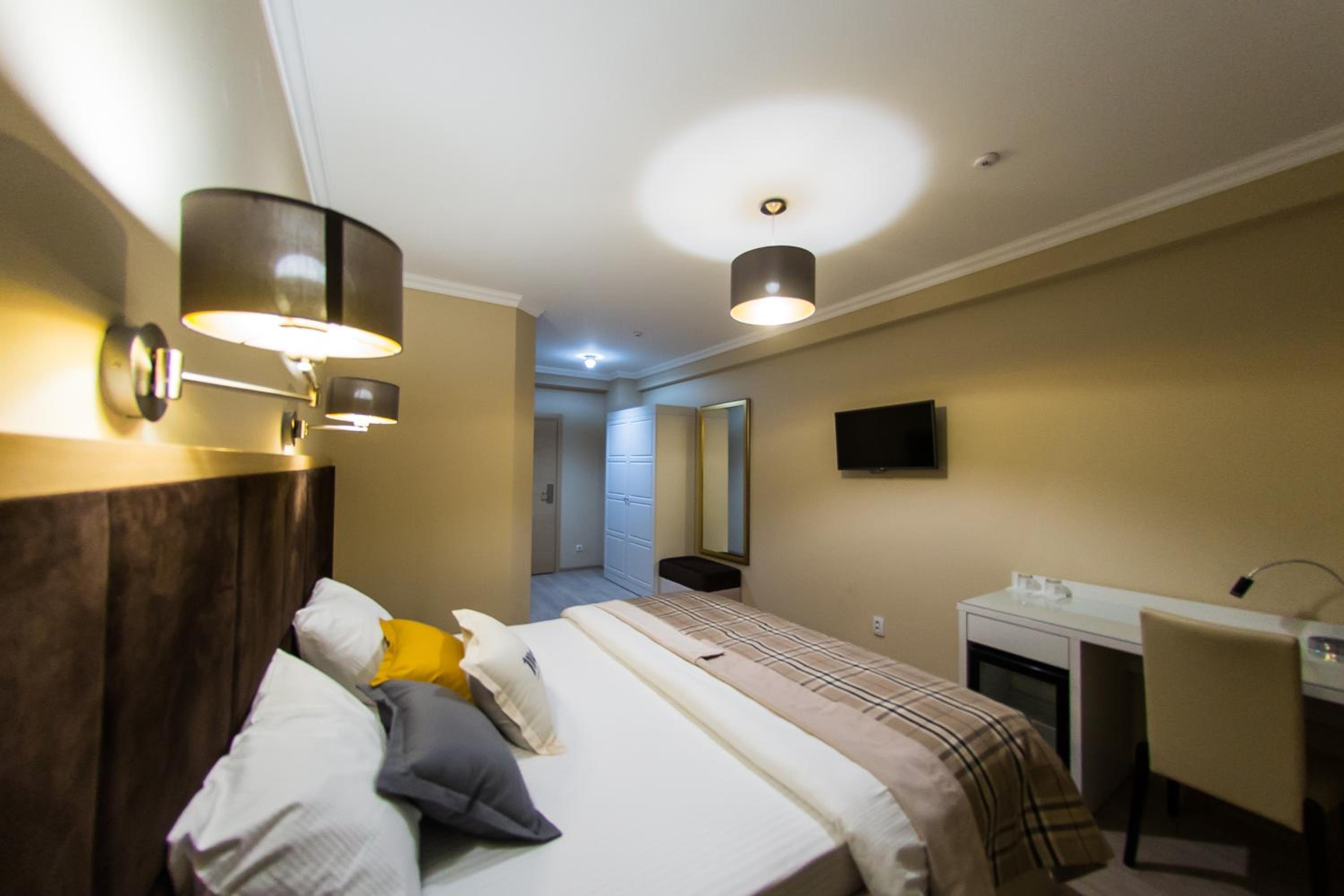 Double or Twin Room photo 1