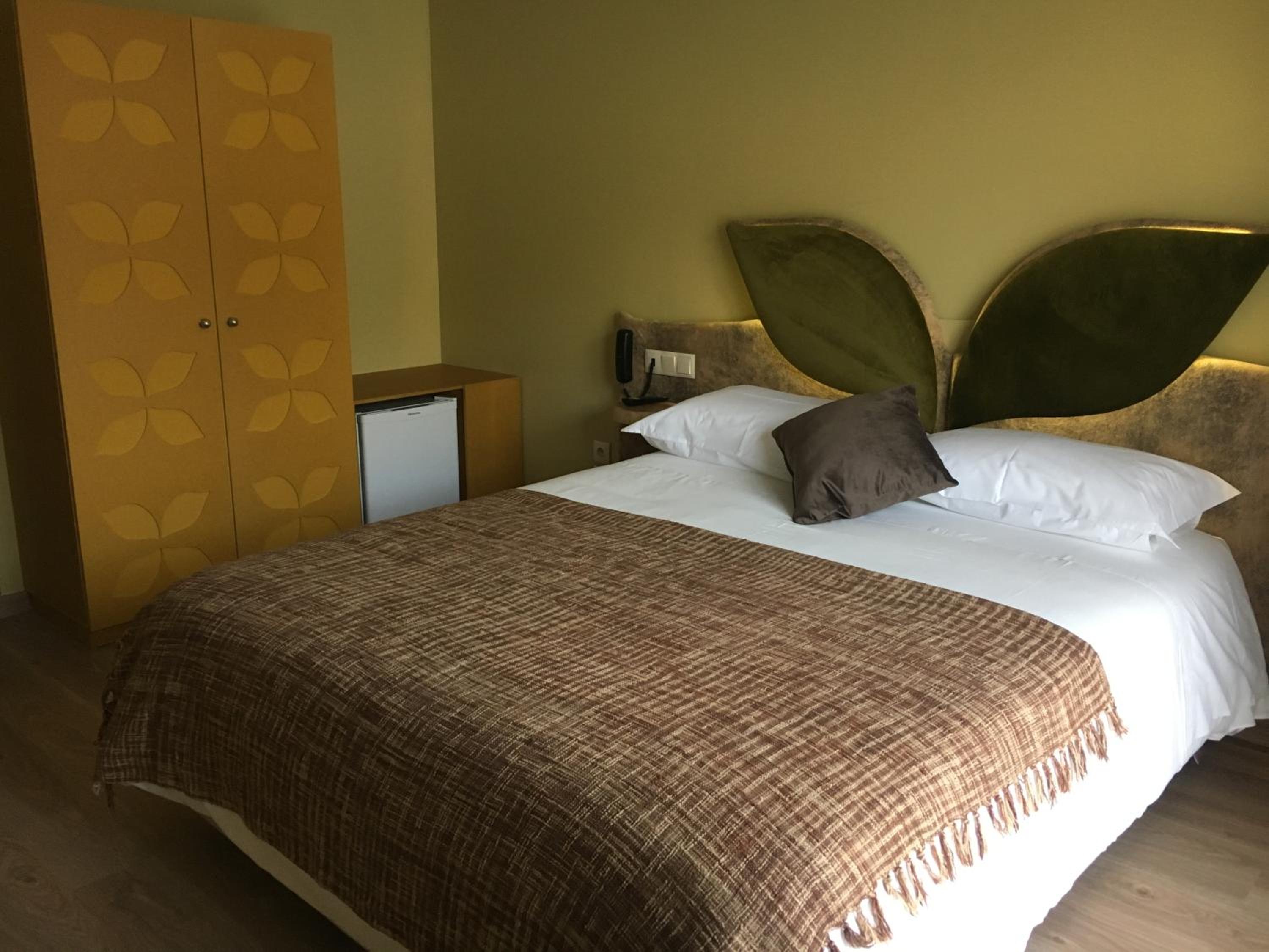 Double Room - Disability Access - Photo 3