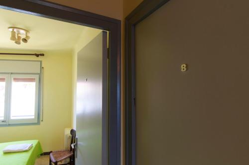 Double or Twin Room with Shared Bathroom