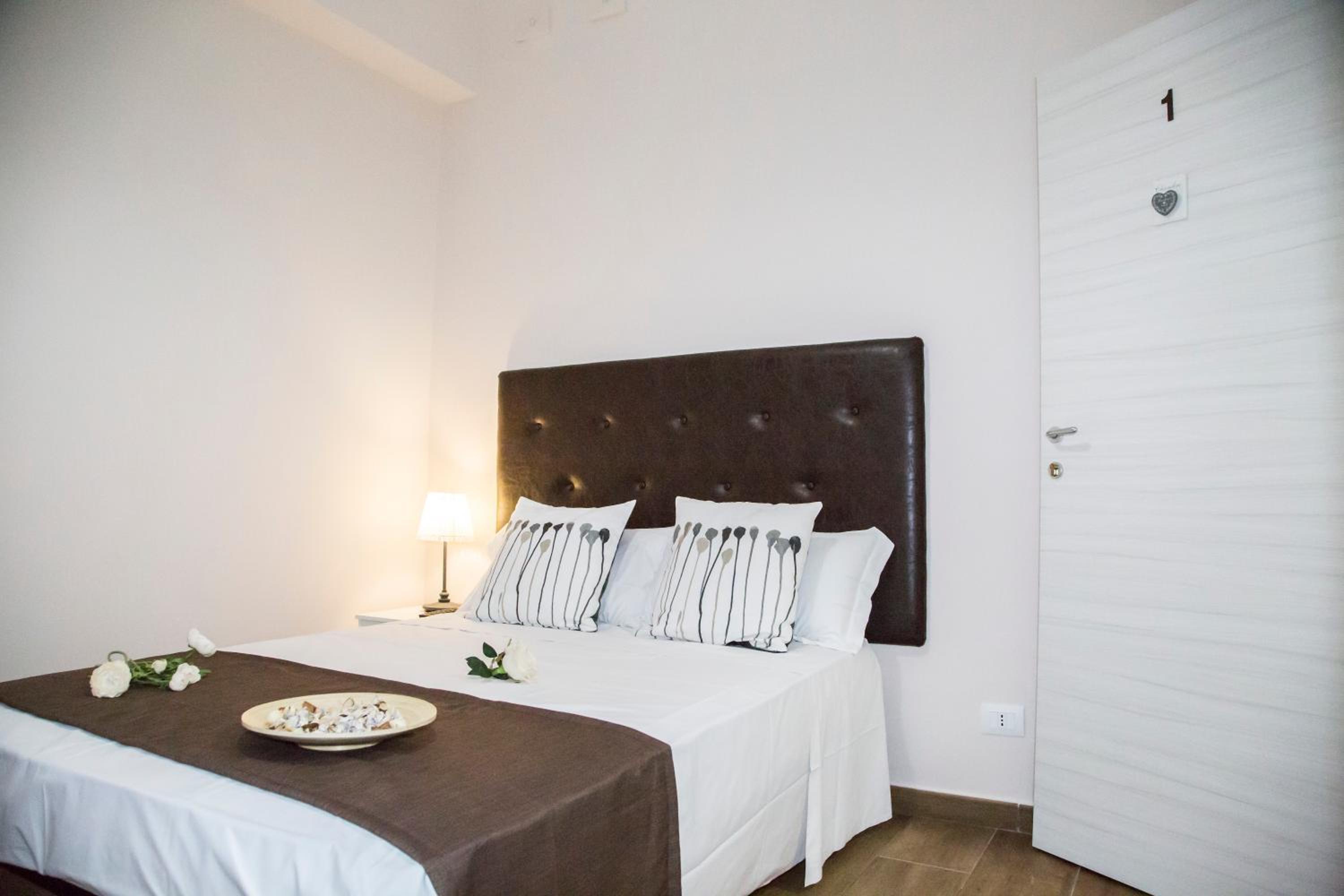 Double Room with Private External Bathroom