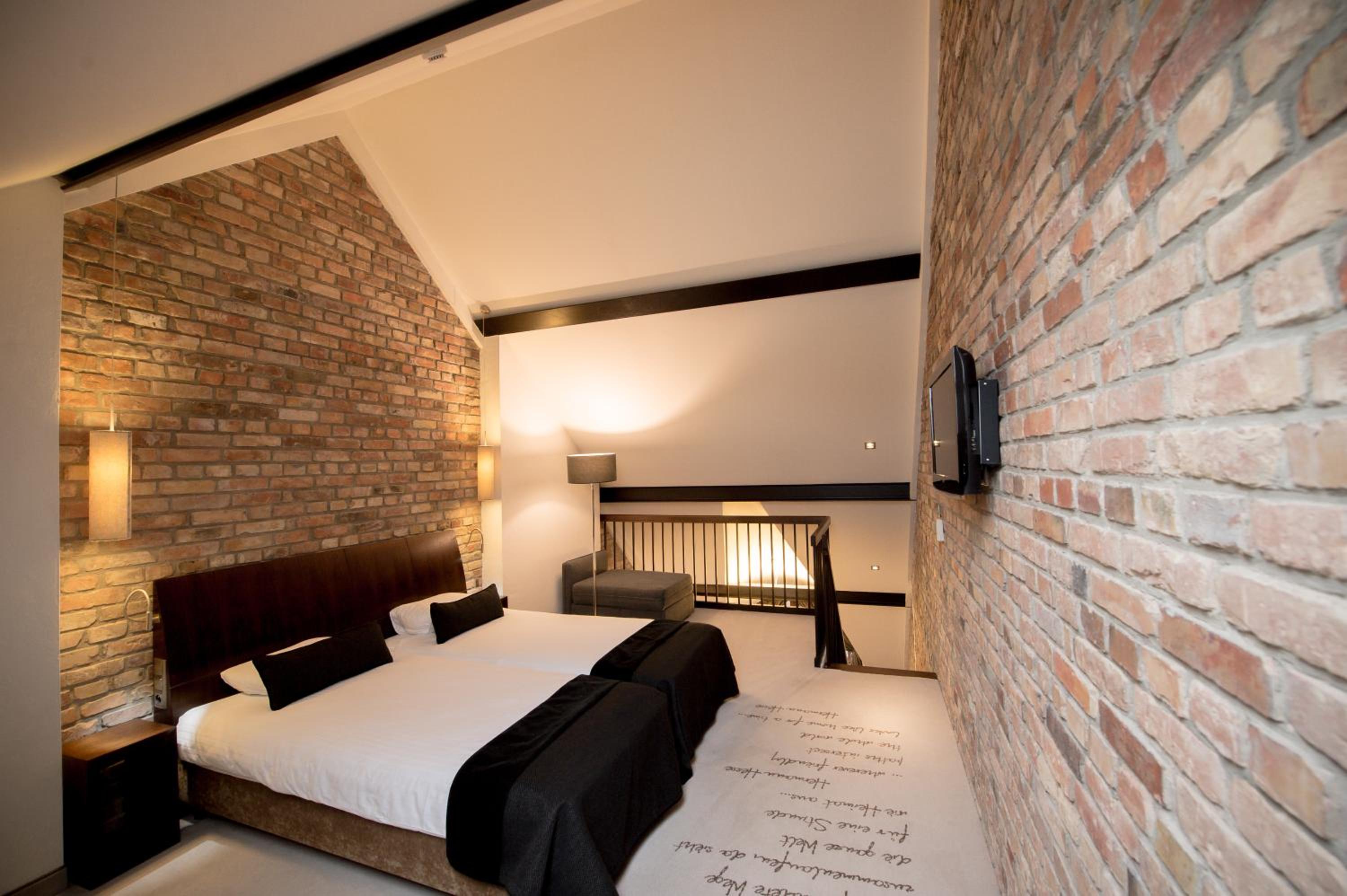 Superior Double/Twin Room photo 2