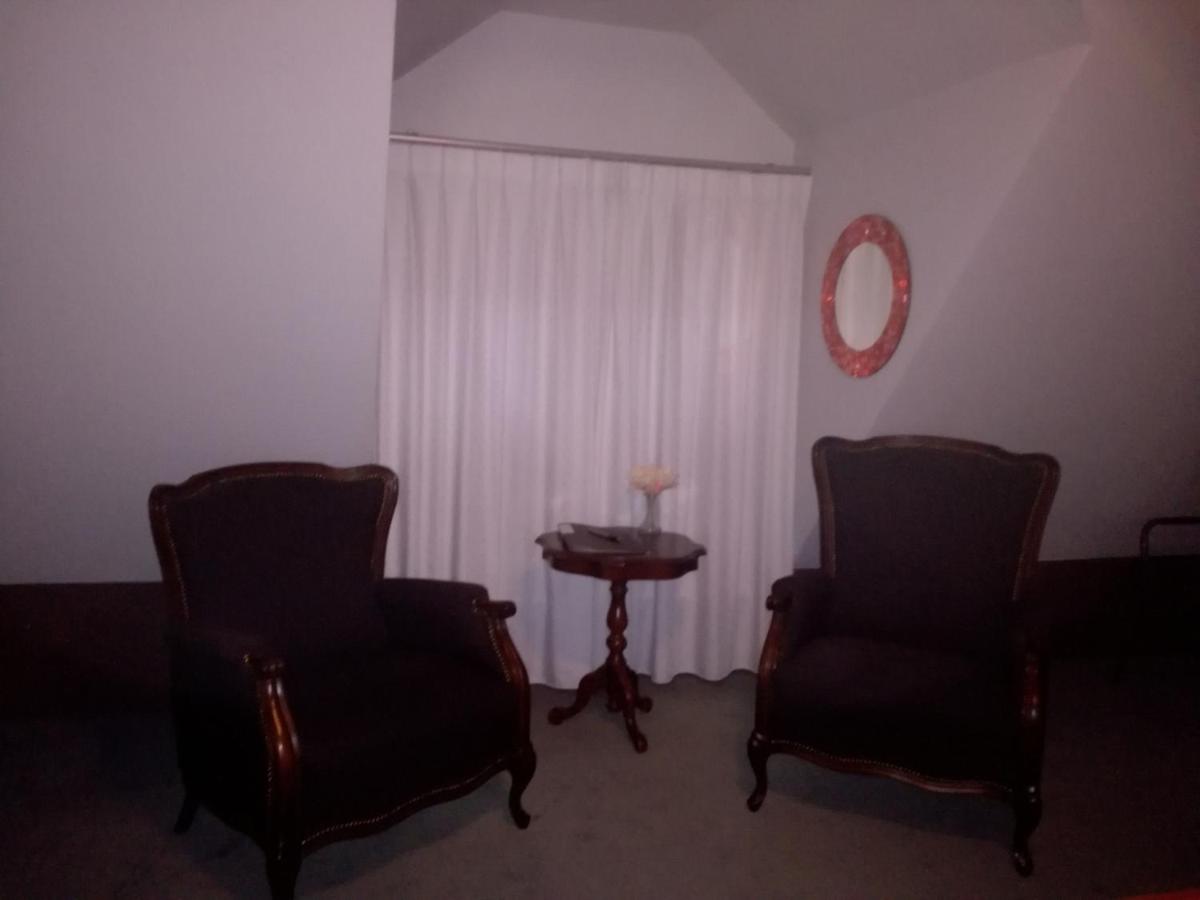 Double or Twin Room with Private External Bathroom photo 3