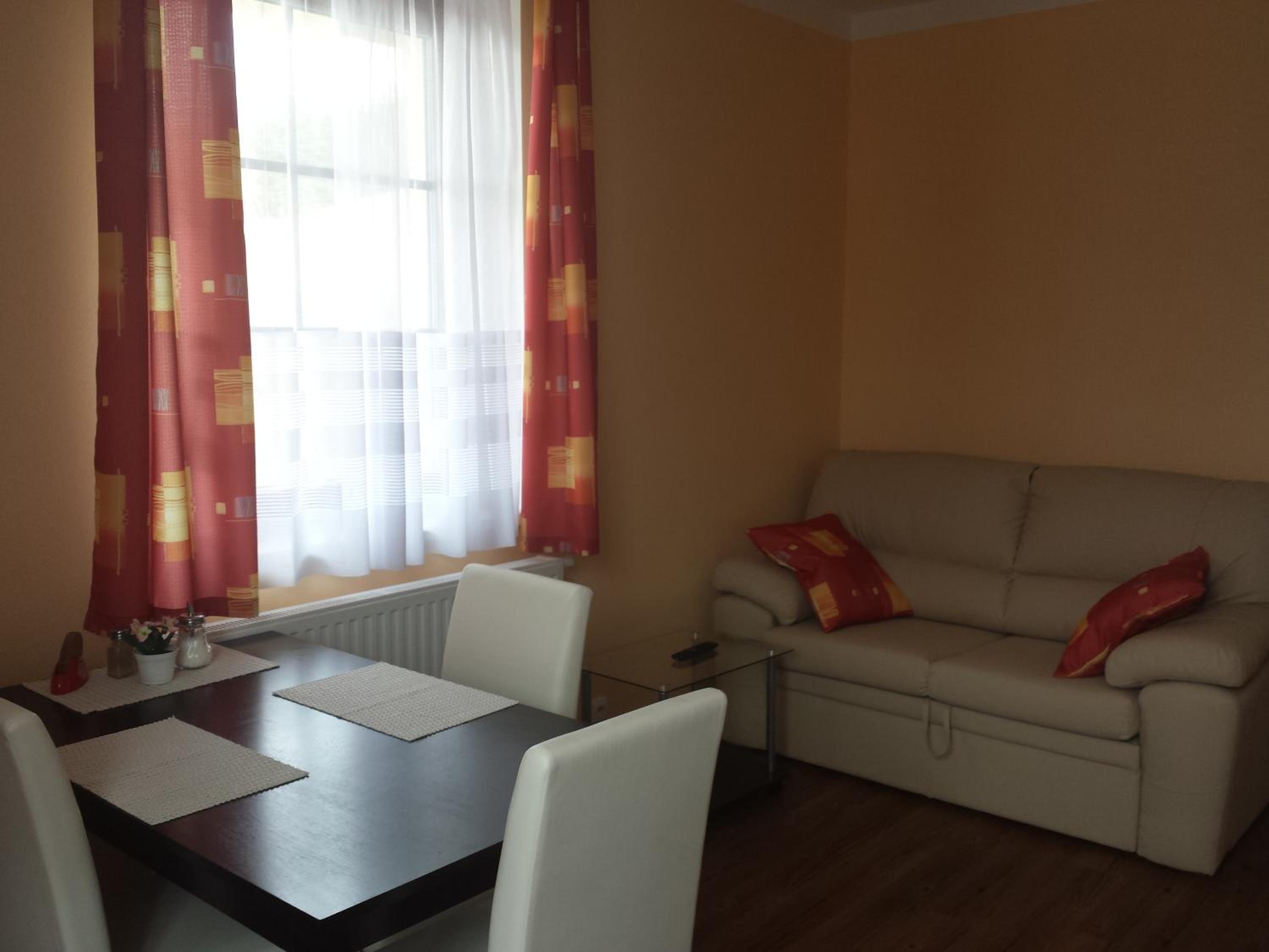 Apartment with Terrace photo 3