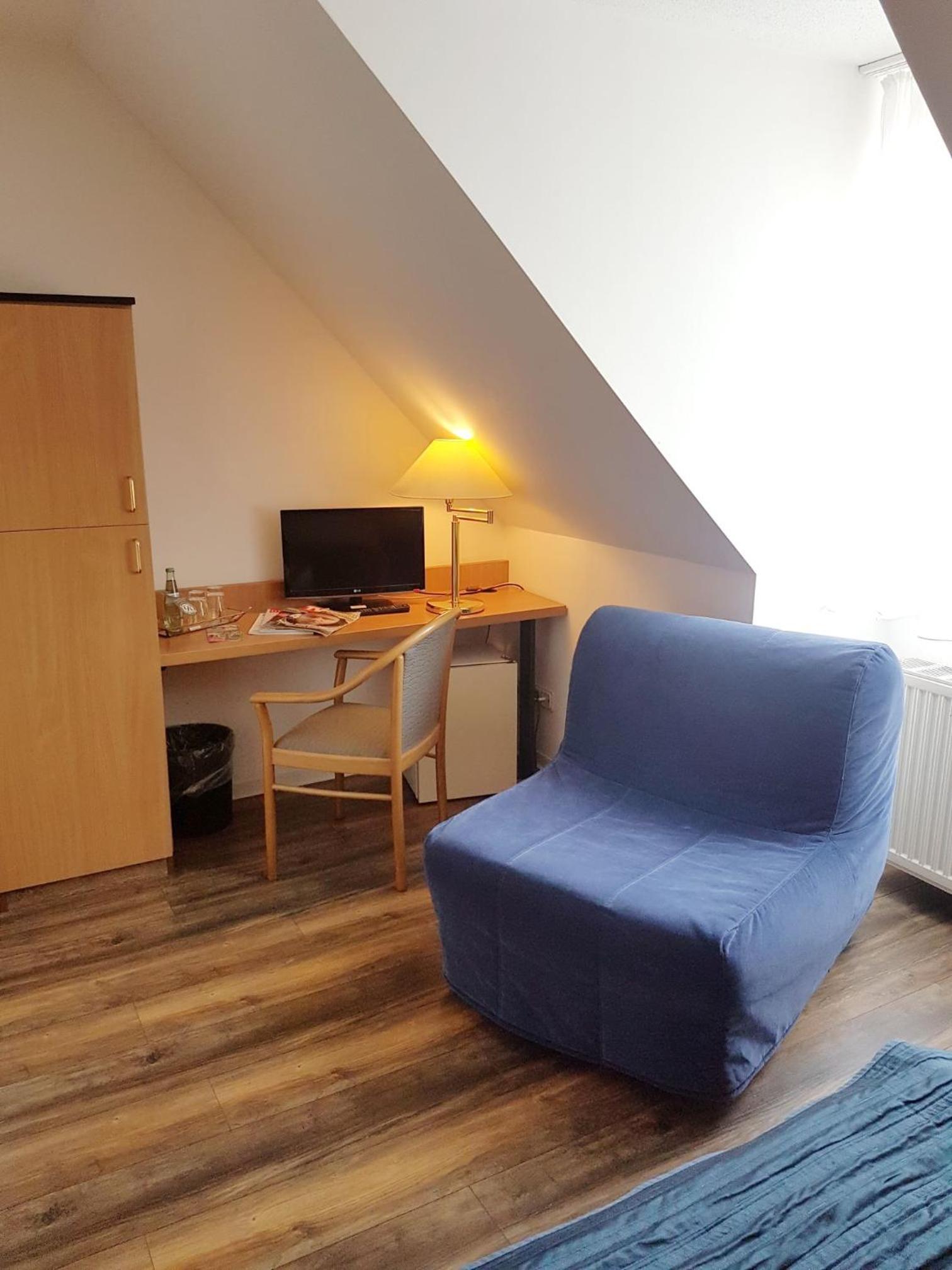 Double Room - Photo 14