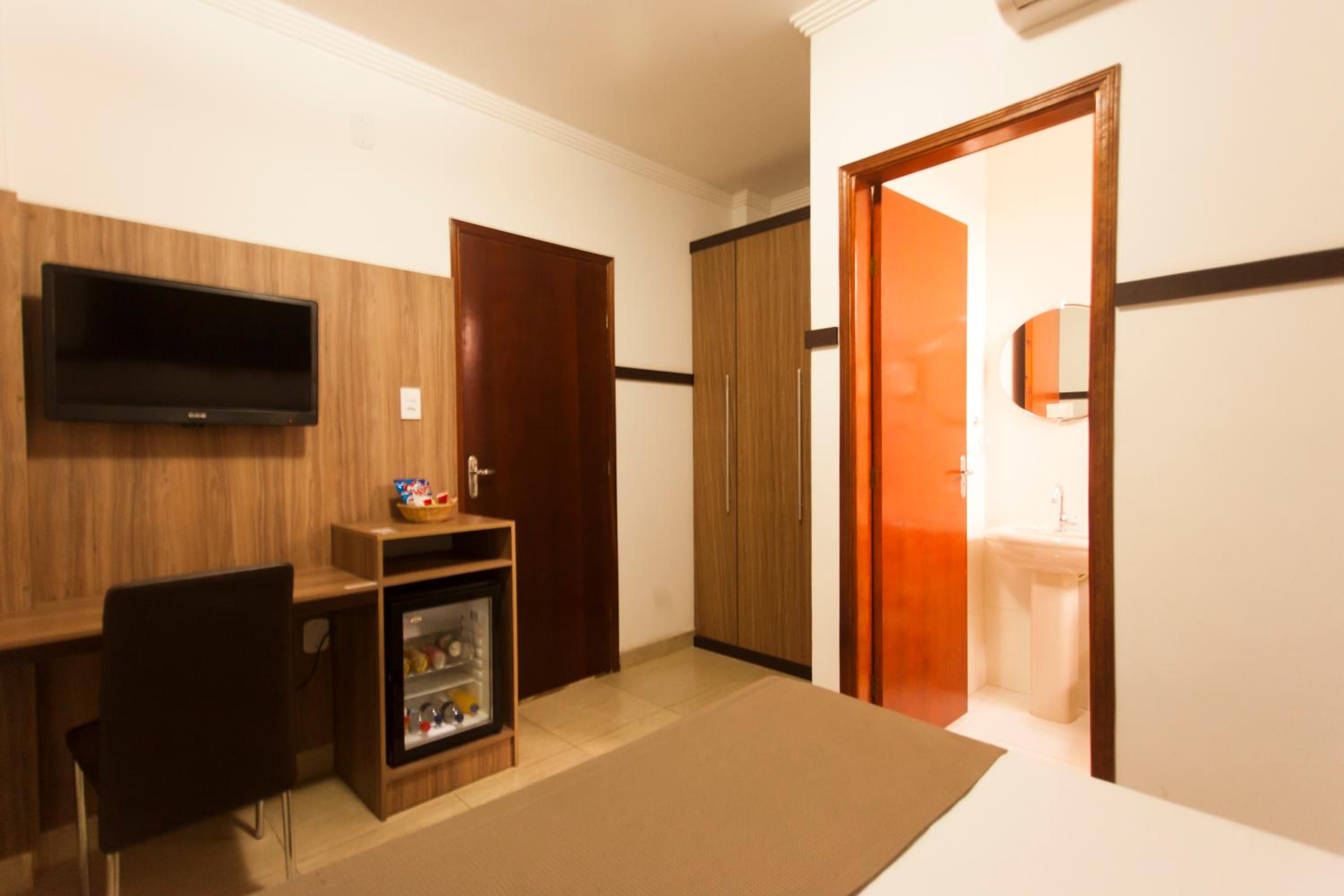 Economy Double Room photo 1