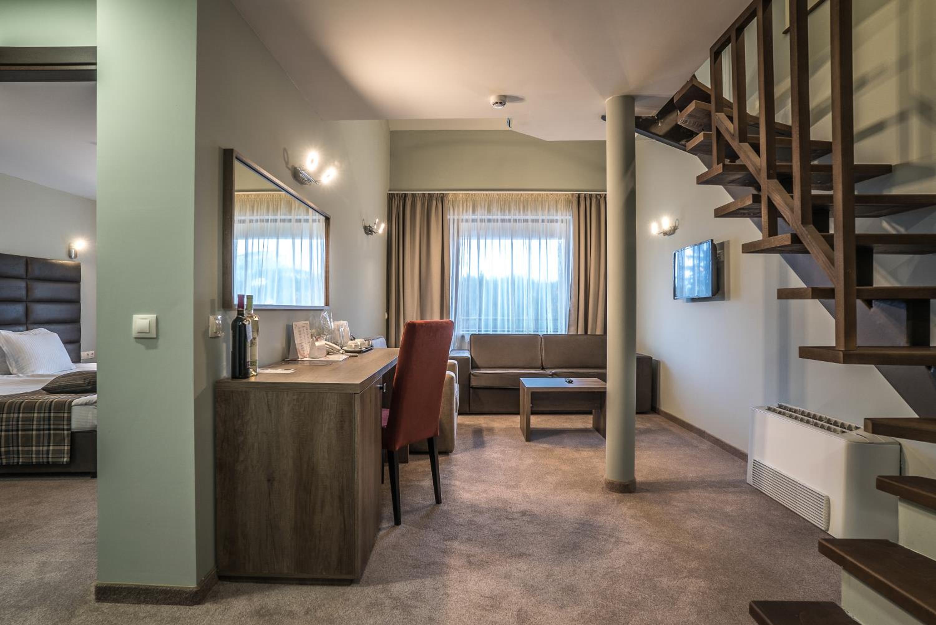 Maisonette photo 2