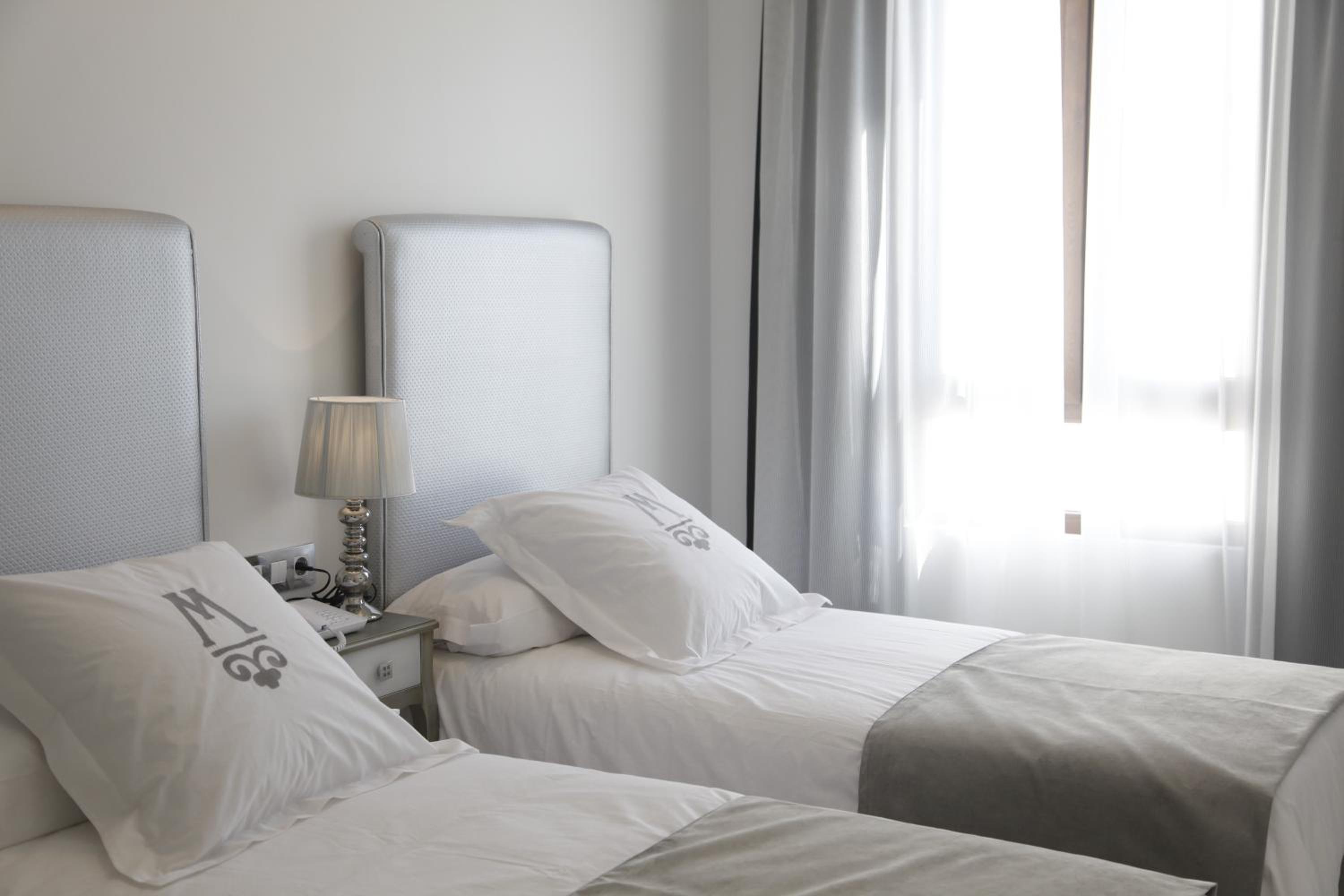 Double or Twin Room - Photo 1