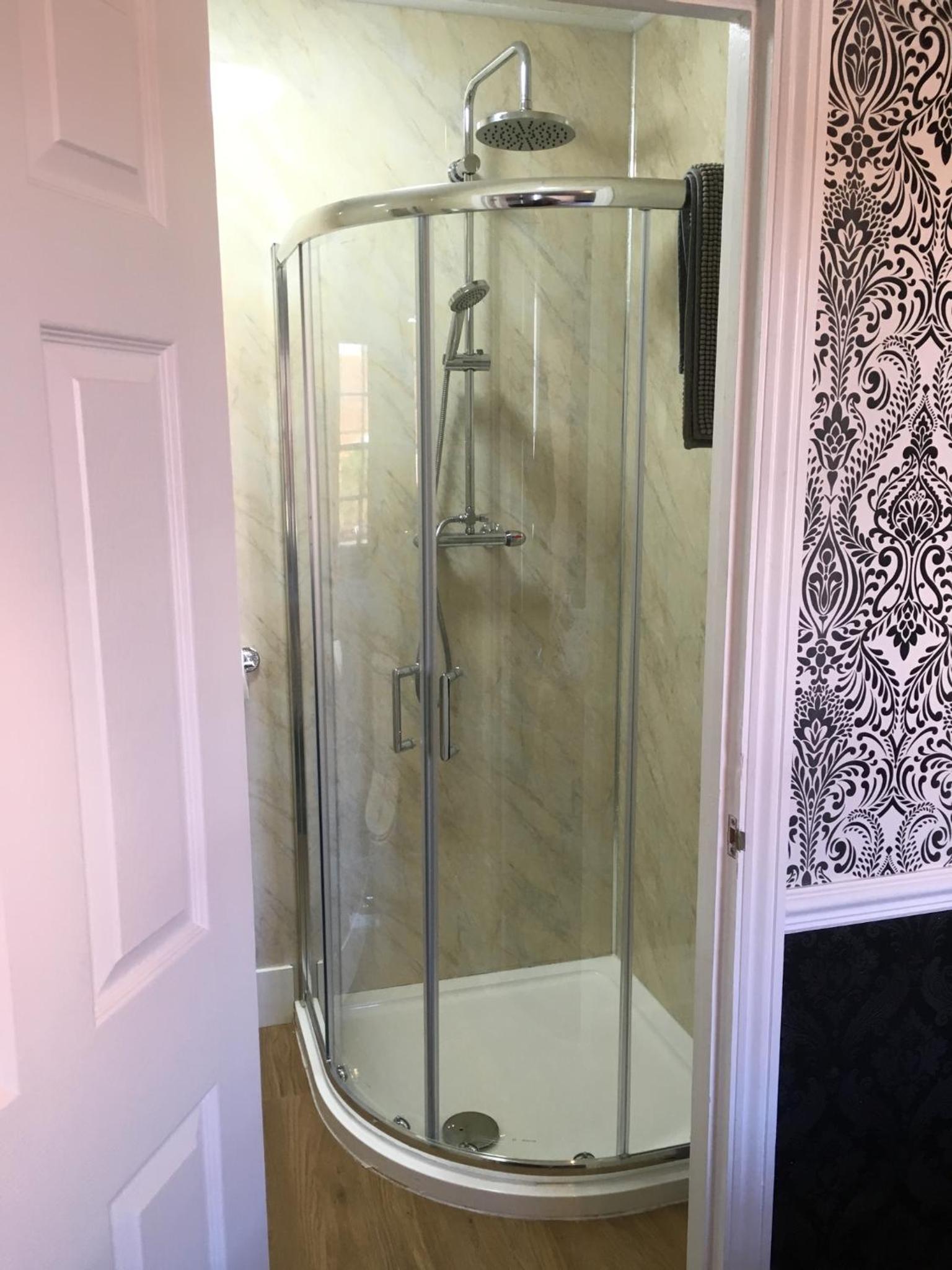 Deluxe Double Room with Shower - Photo 7
