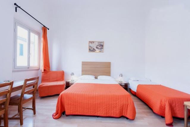 Triple Room with Private External Bathroom photo 1