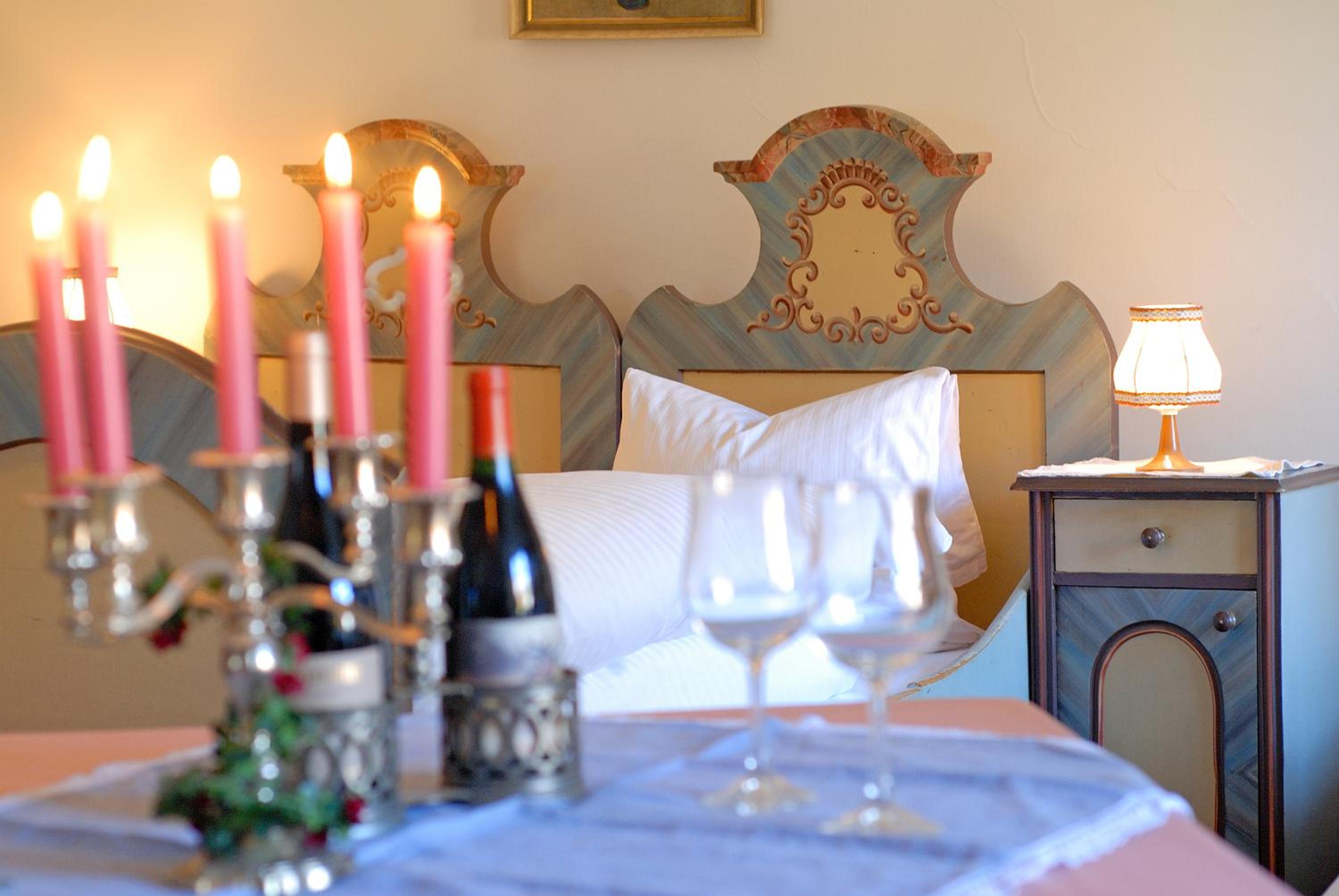 Double Room - Photo 9