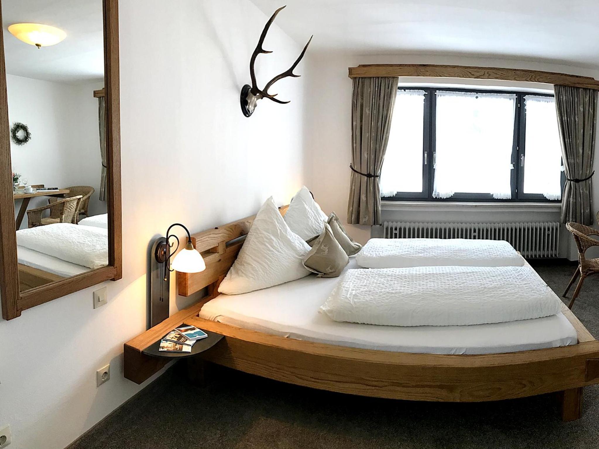 Budget Double Room photo 3