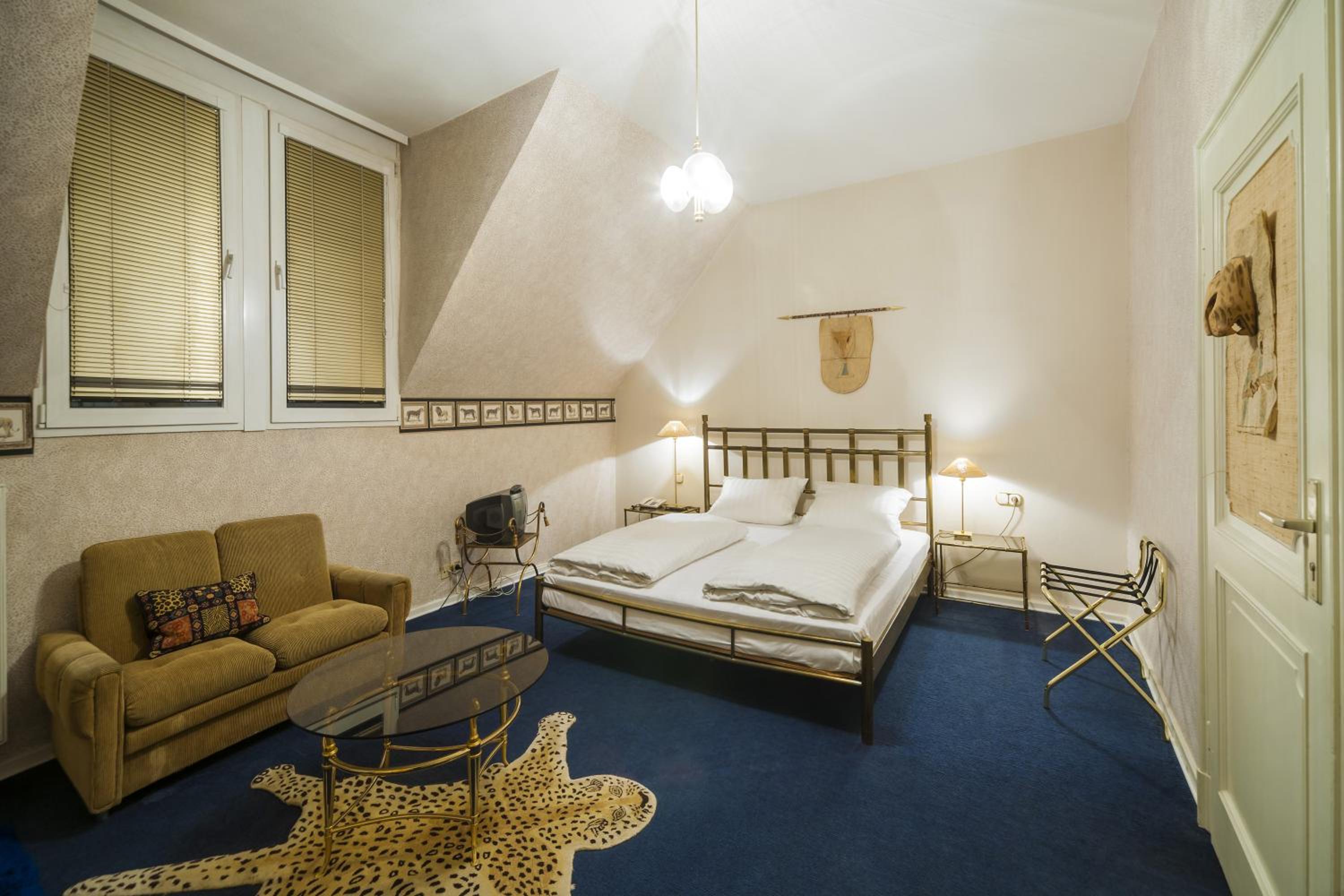 Standard Double Room - Photo 2