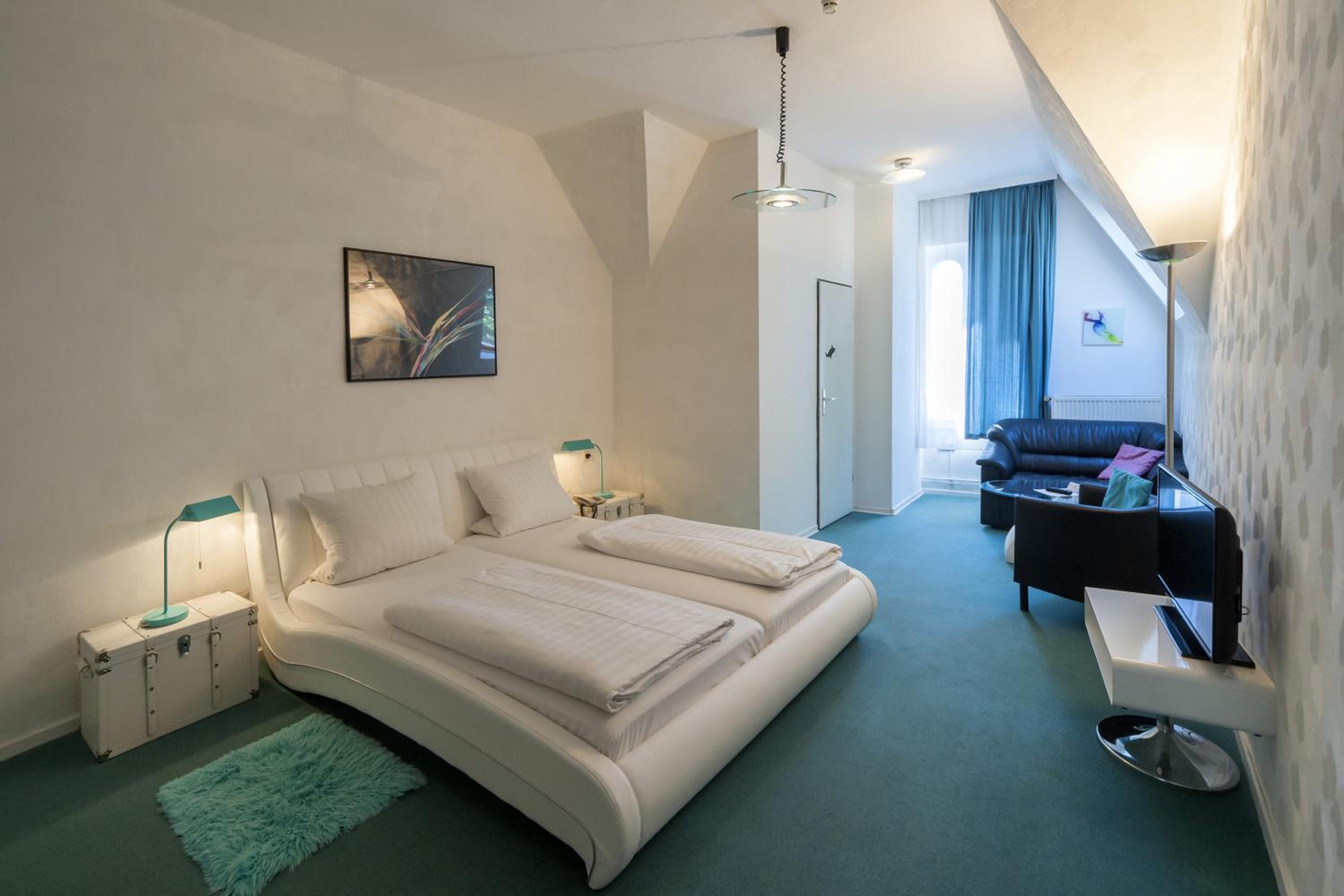 Standard Double Room - Photo 1