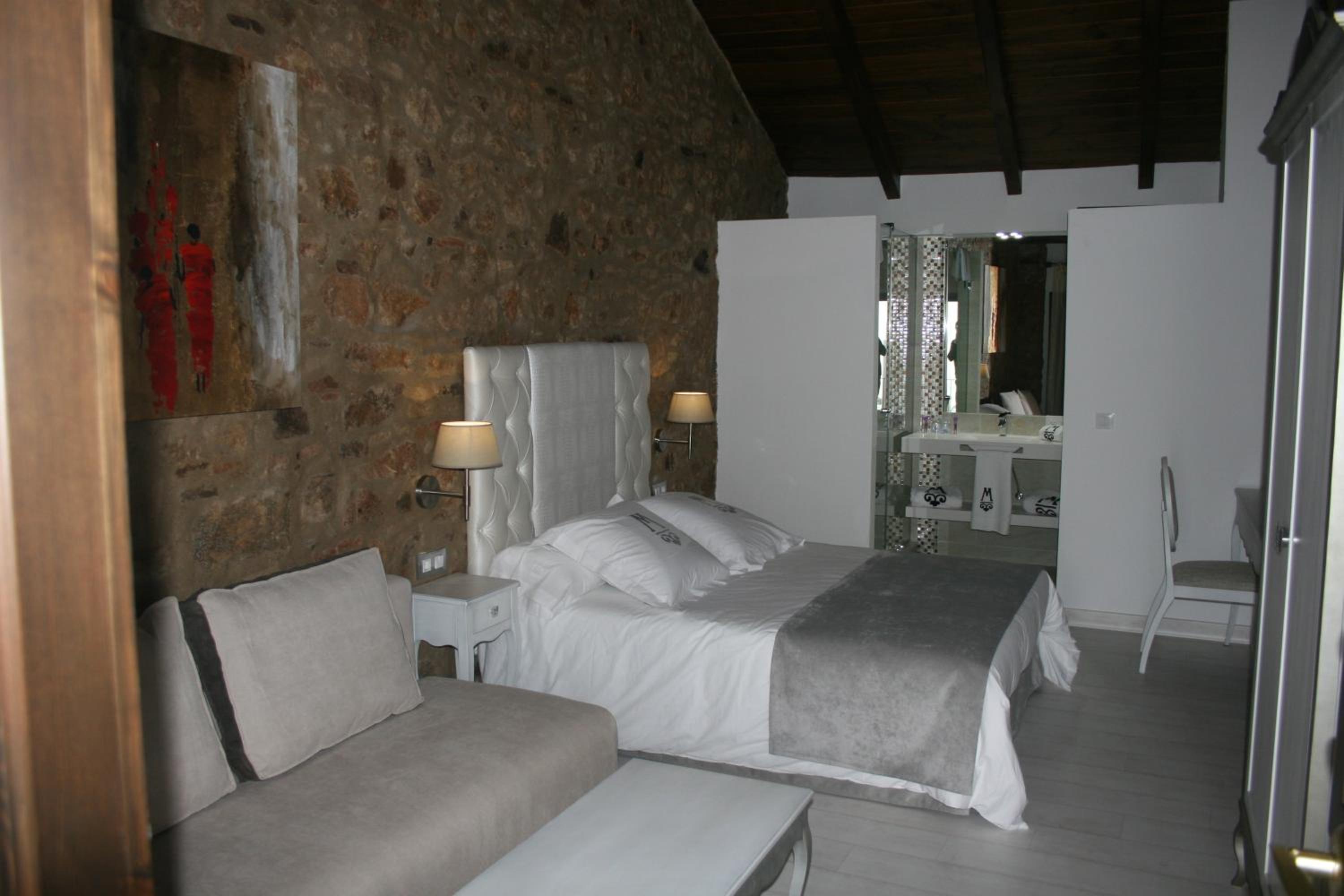 Superior Double Room - Photo 5