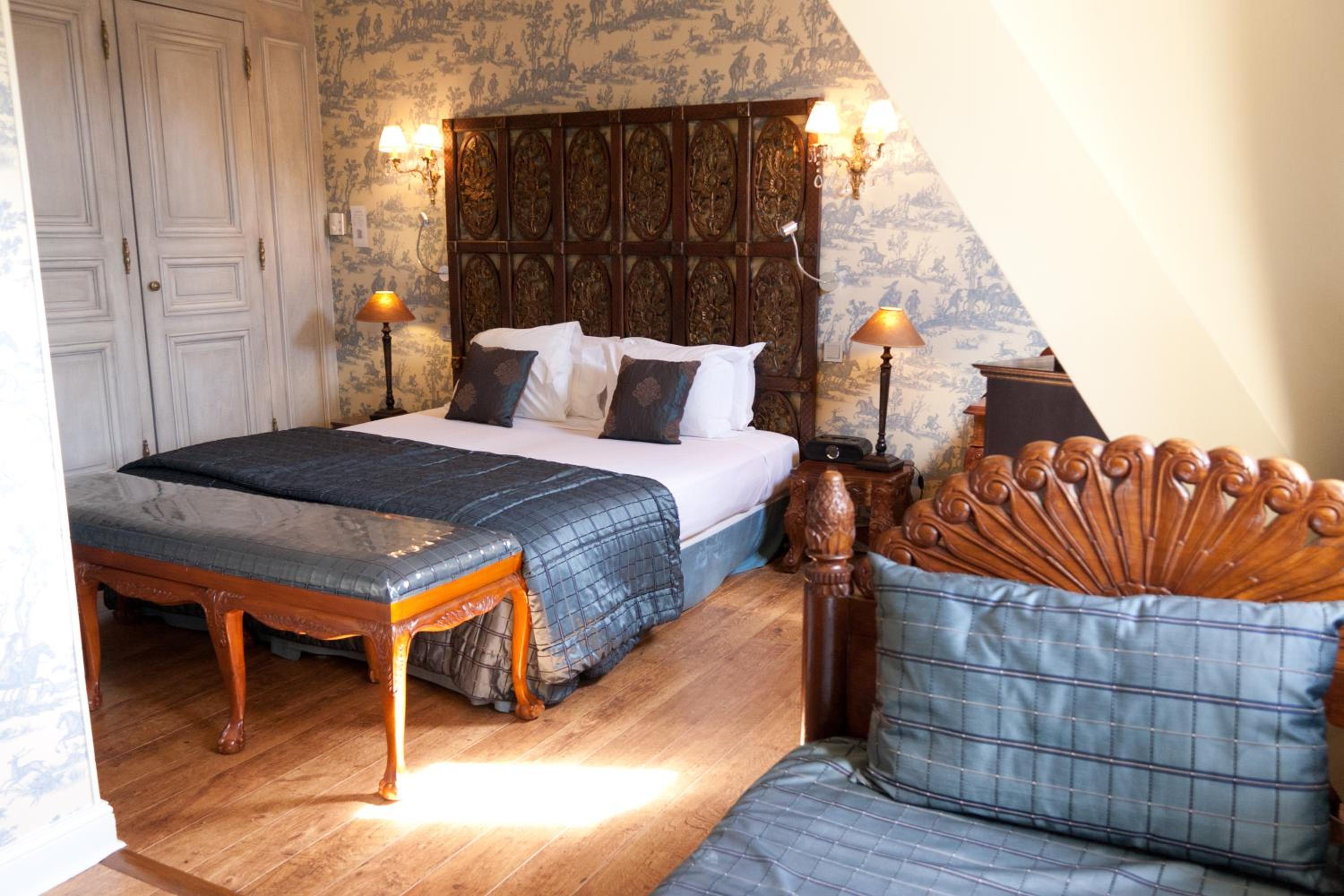 Classic Castle Room photo 3