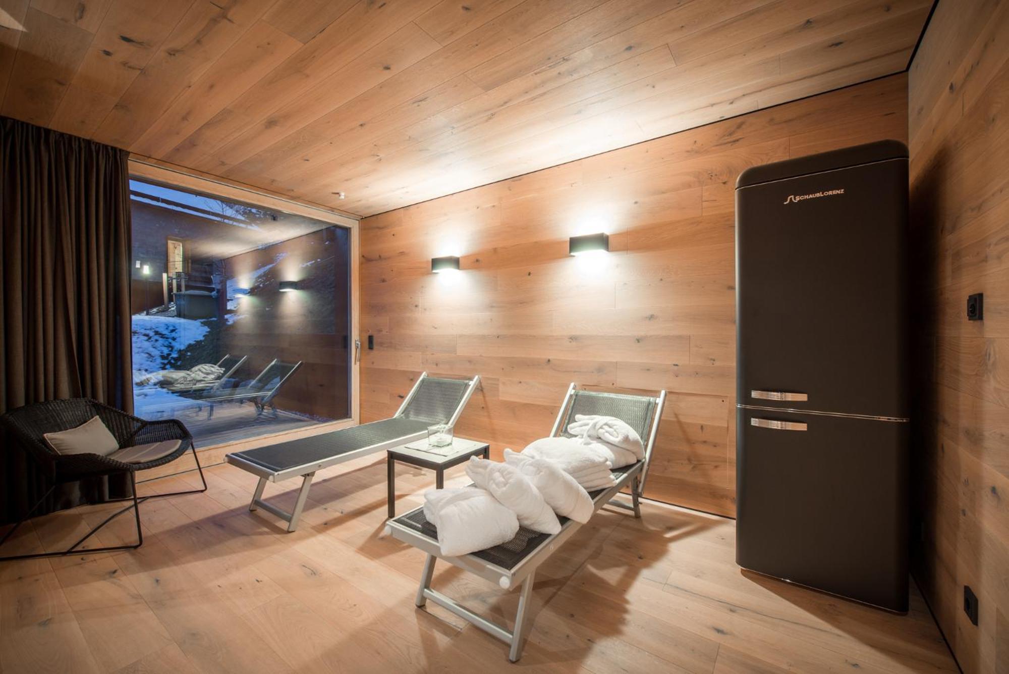 Villa photo 1