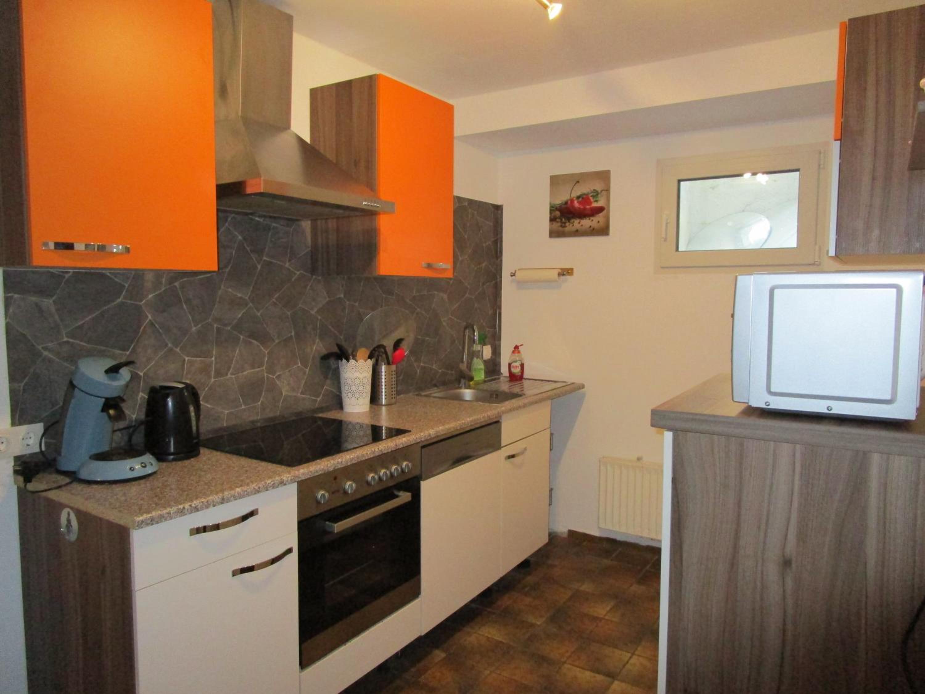 Apartment photo 2
