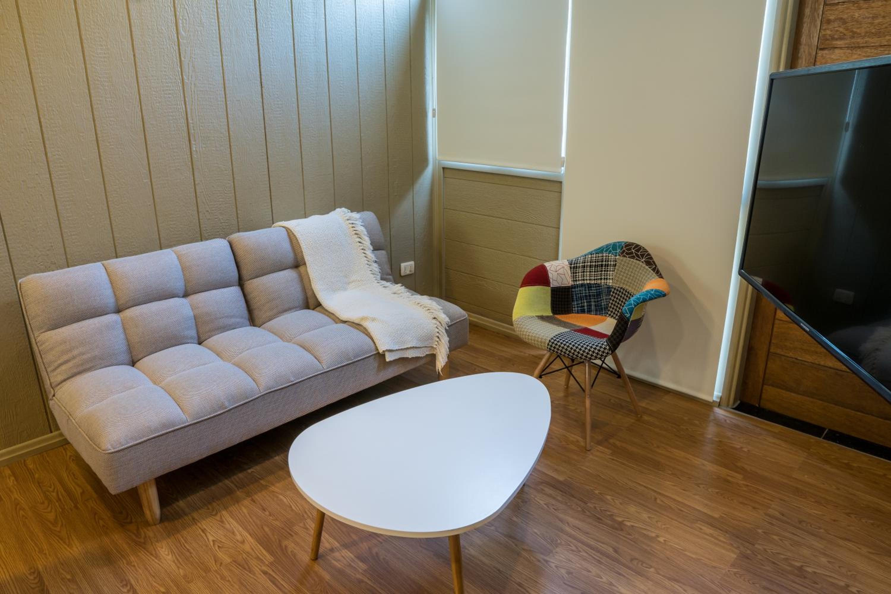Apartment - Ground Floor photo 2