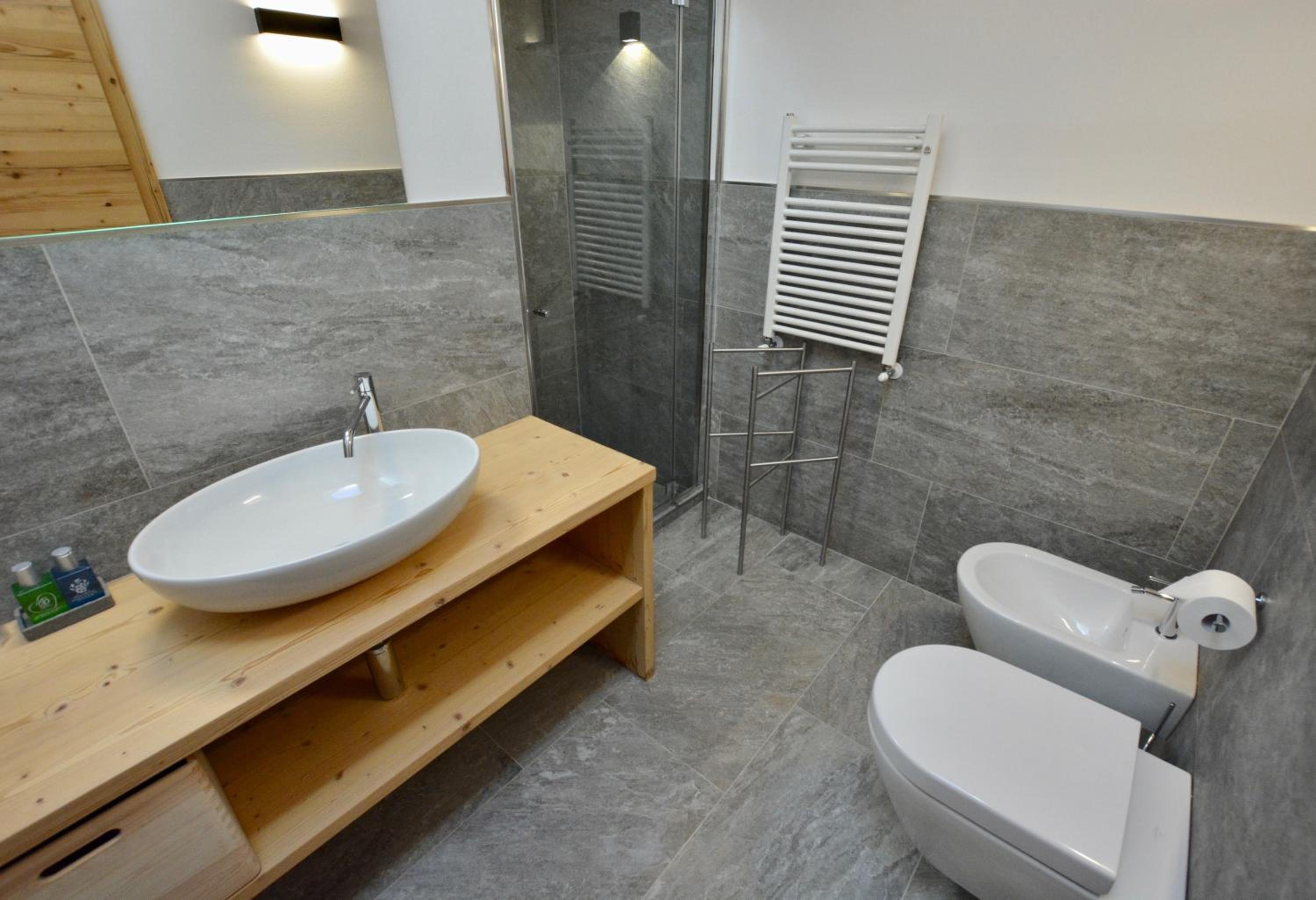 Apartment - Photo 32