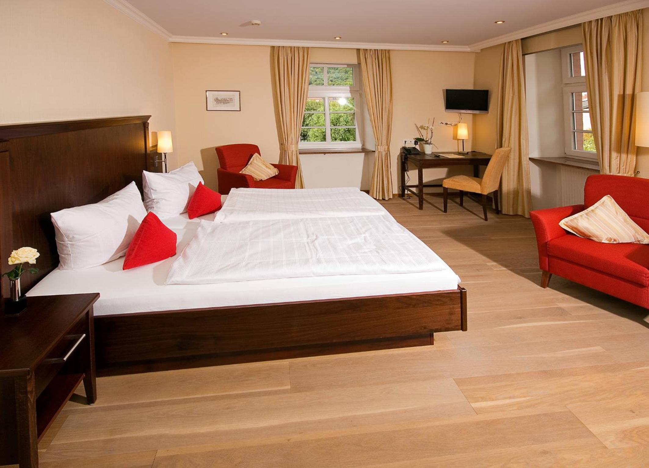 Double Room - Photo 2