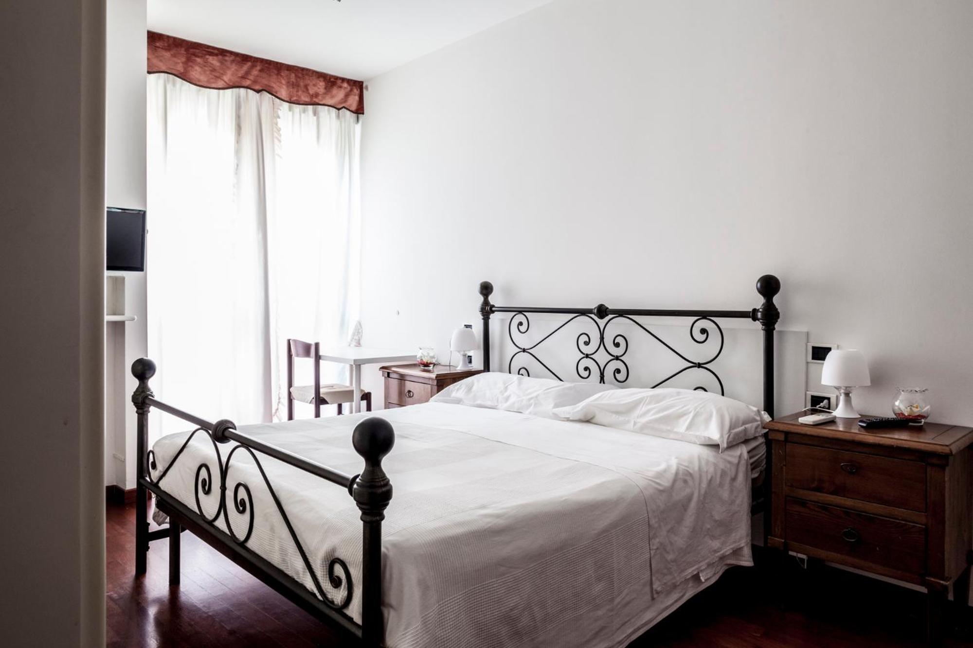 Double Room with Spa Bath