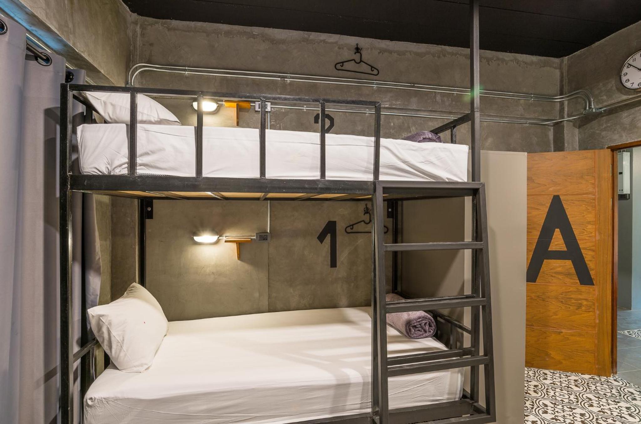 Bunk Bed in Mixed Dormitory Room photo 3