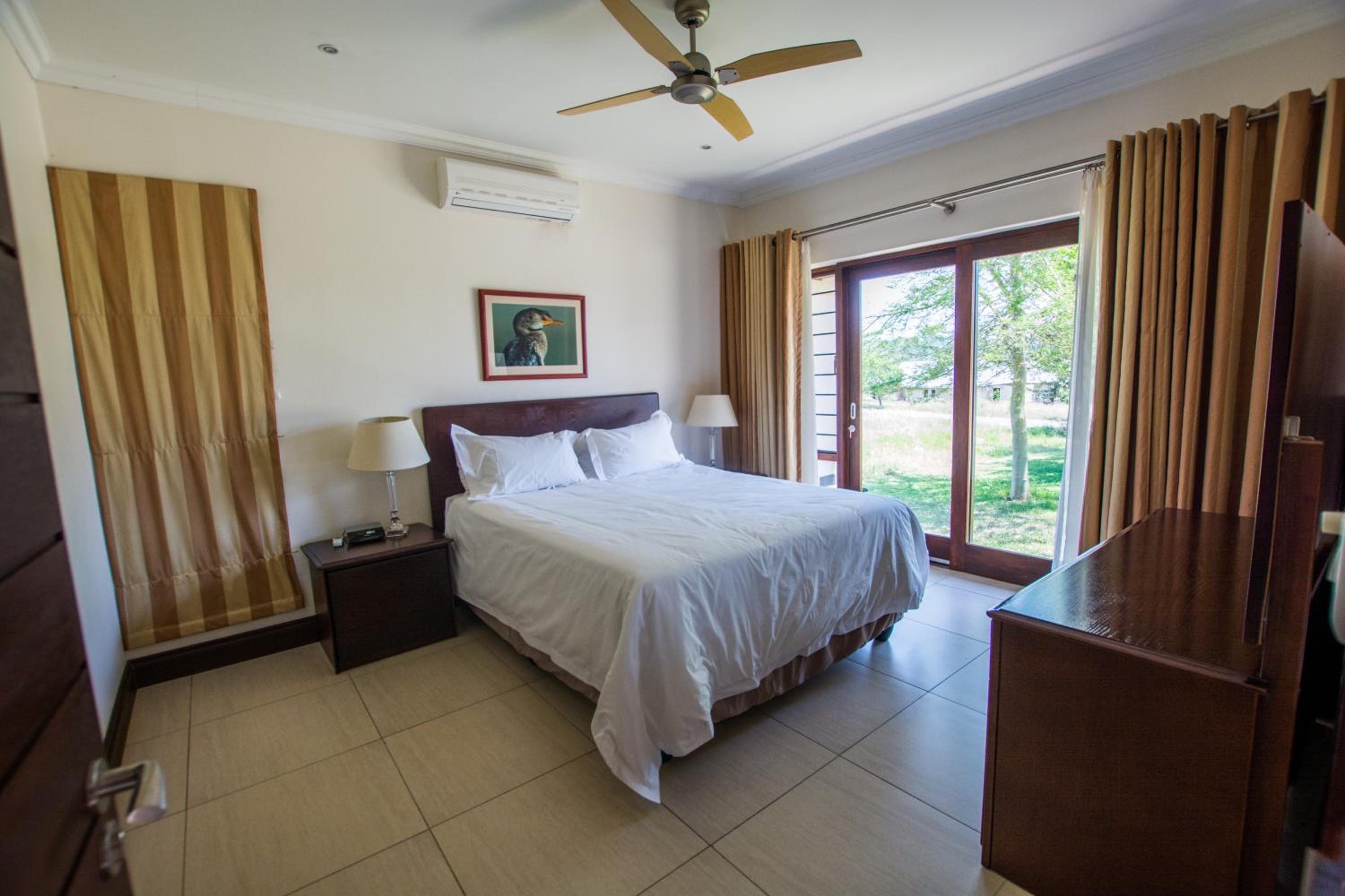 Villa photo 1