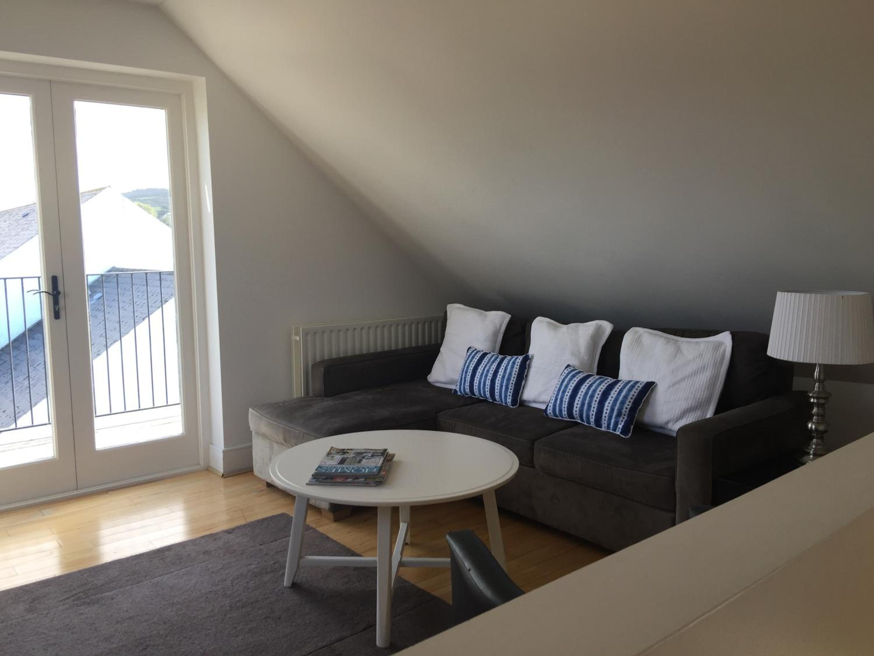 Apartment photo 1