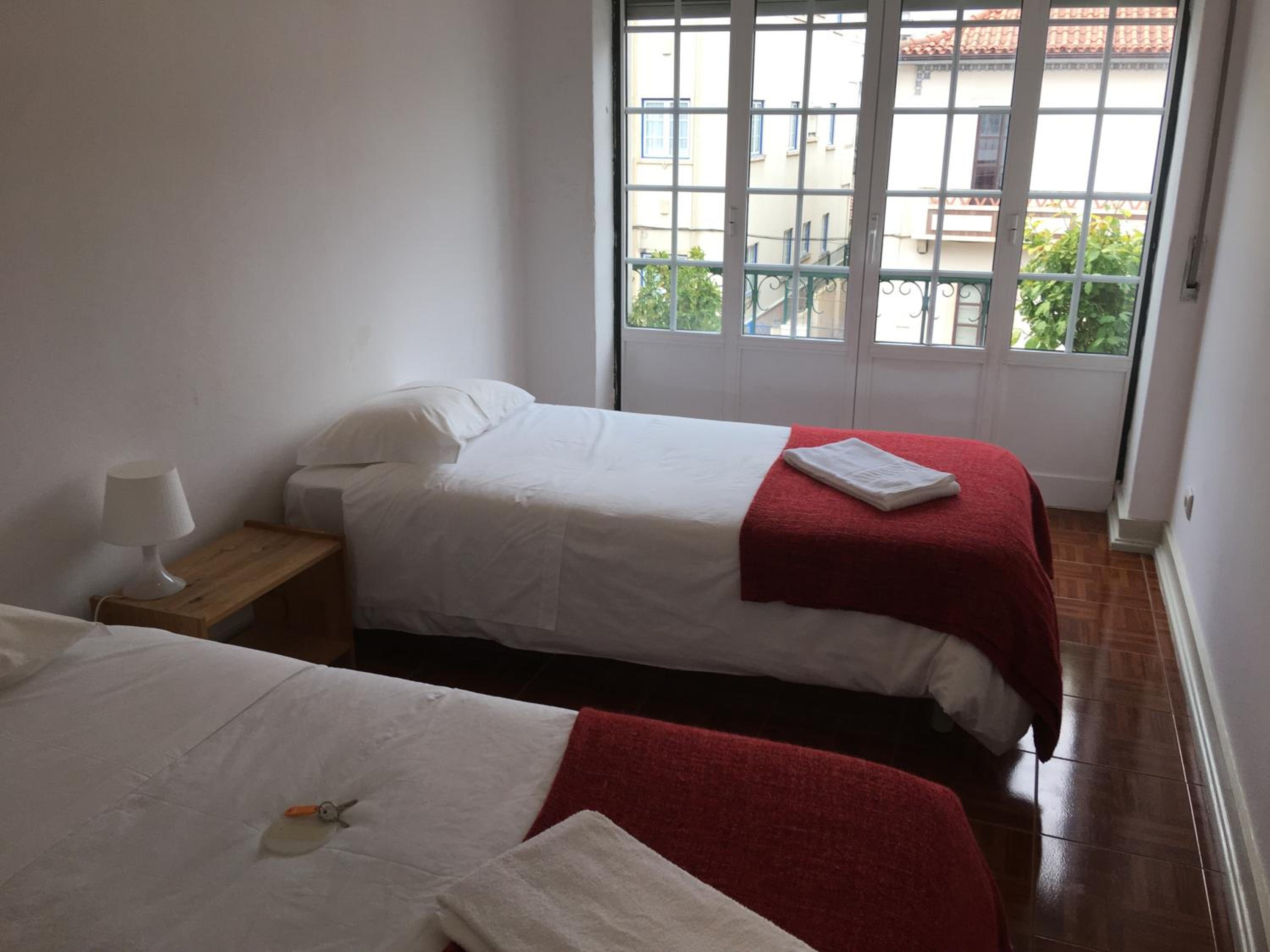 Standard Twin Room With Shared Bathroom photo 3