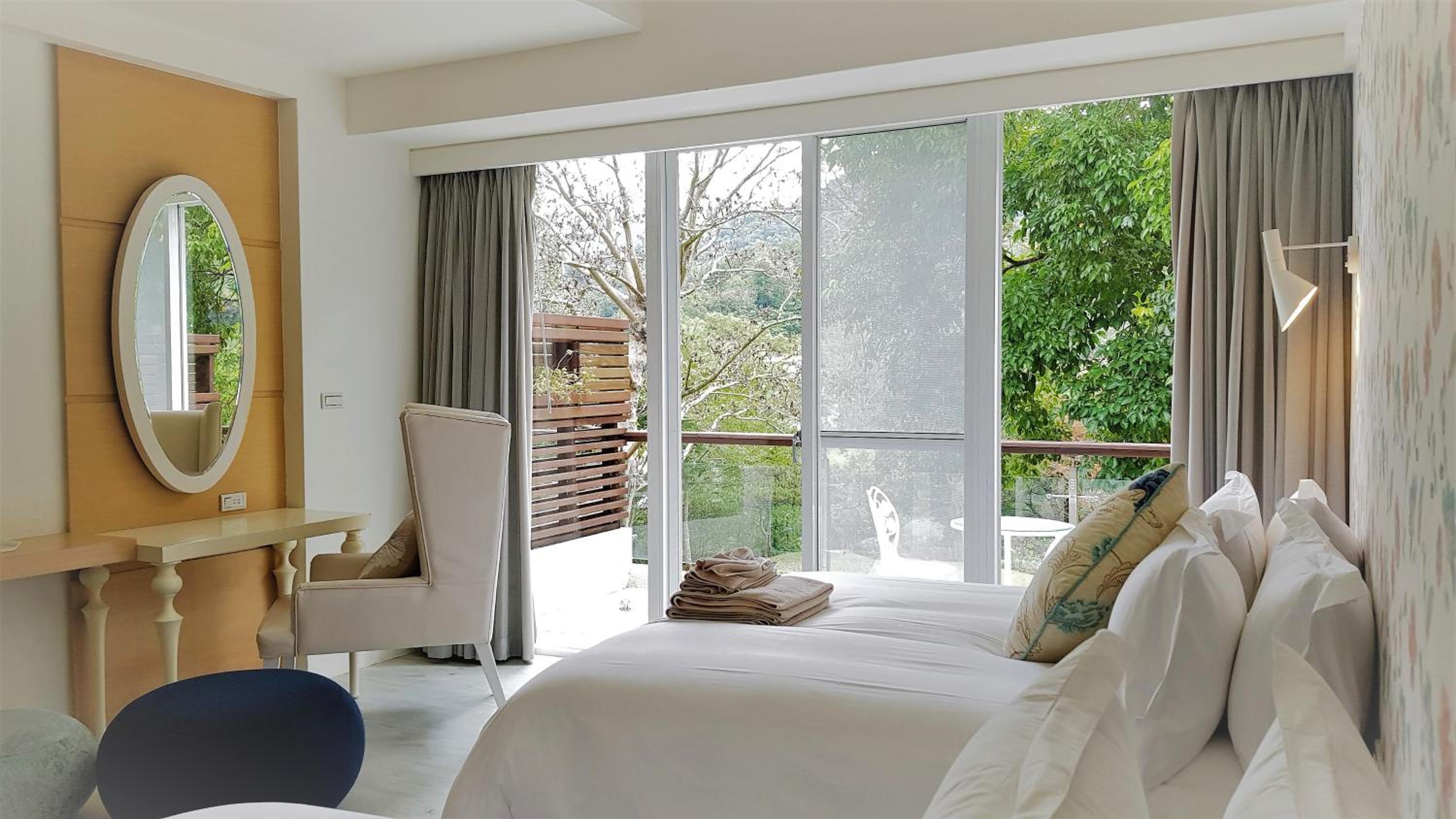 Quadruple Room with Mountain View photo 1