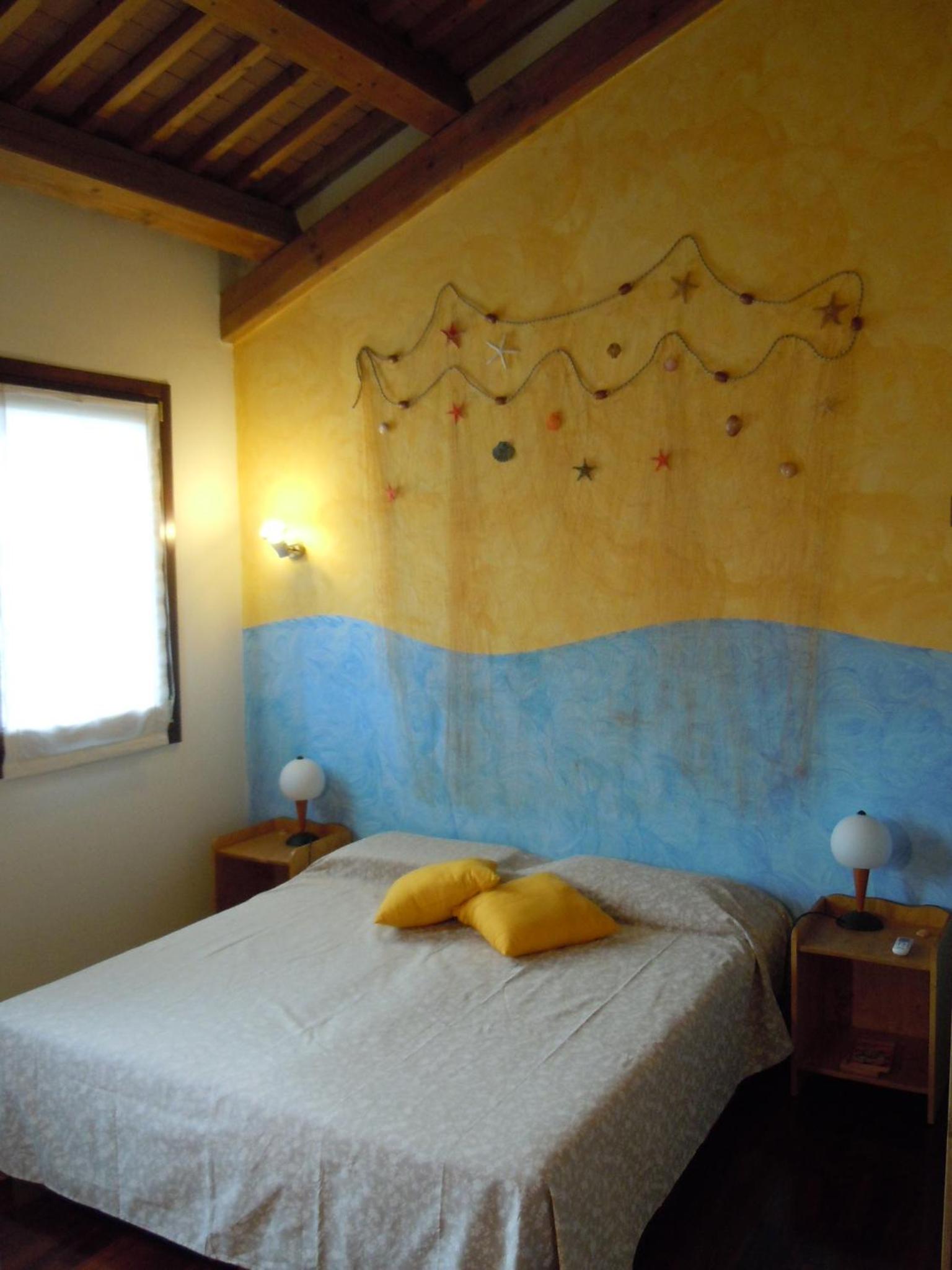 Deluxe Double or Twin Room with Garden View - Photo 1