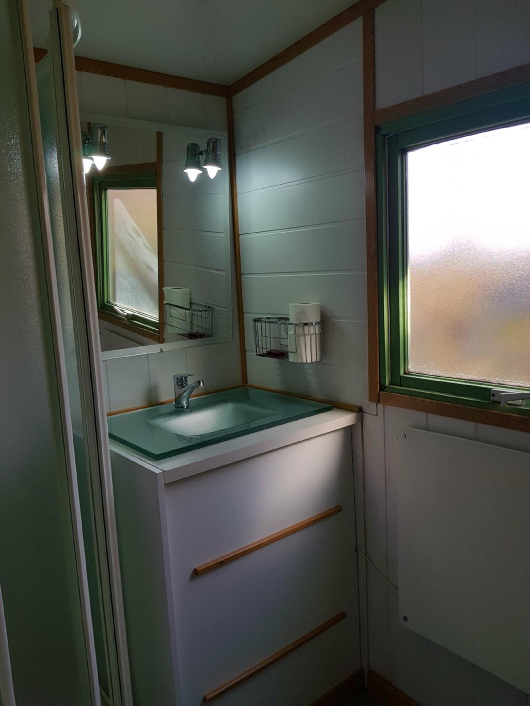 Bungalow (4 Adults) - Photo 5