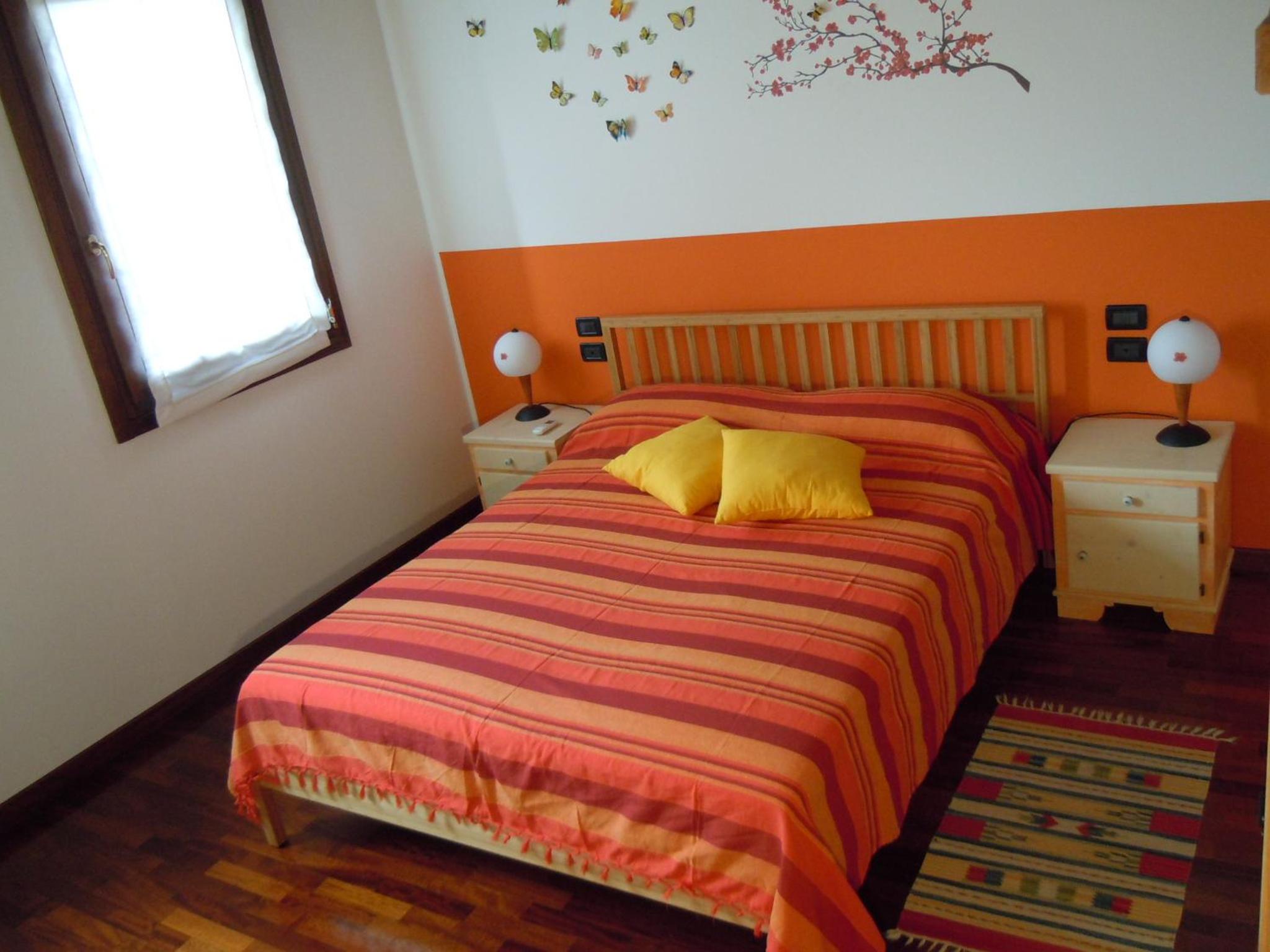Deluxe Double Room with Shower - Photo 1