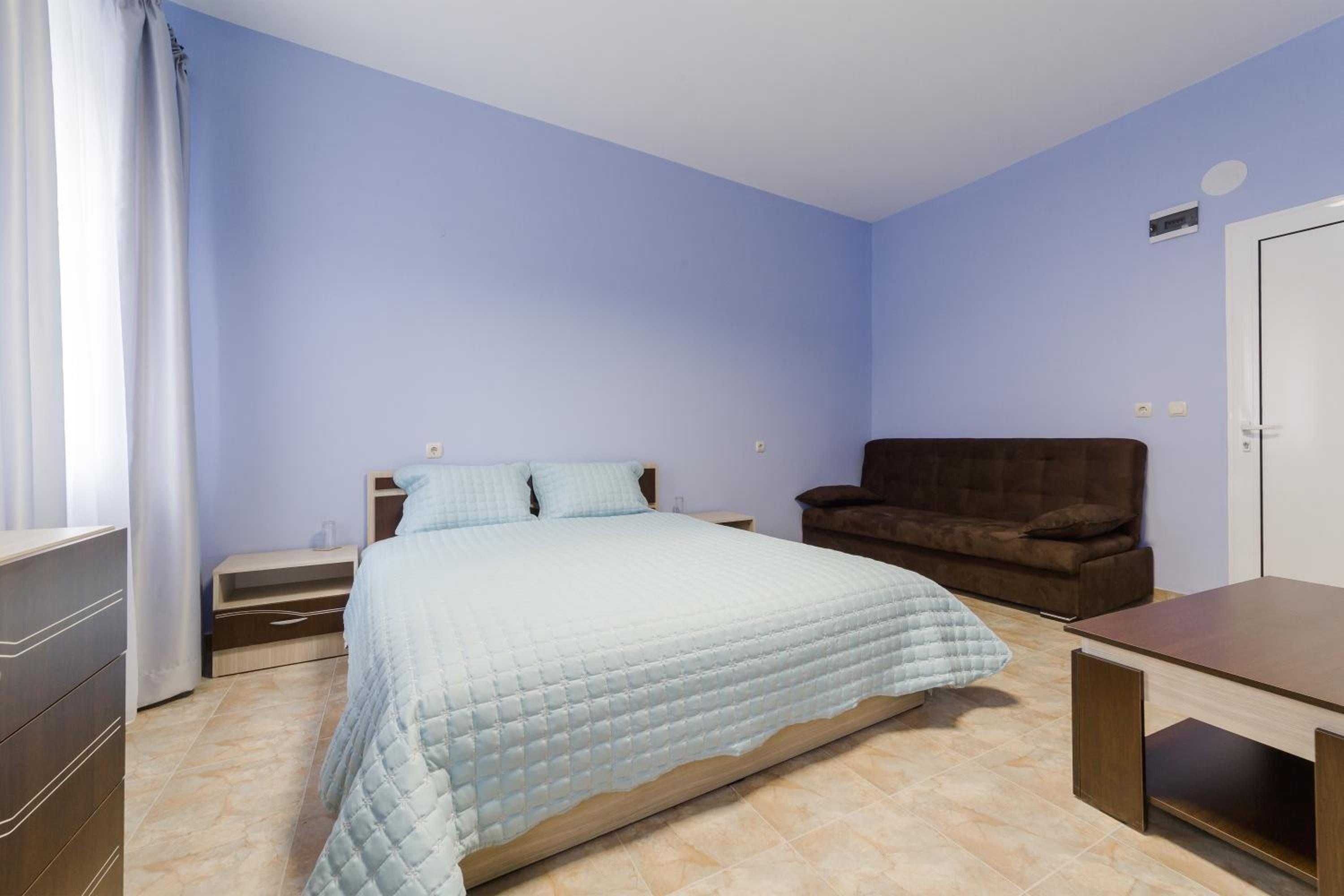 Double Room with Two Double Beds photo 3