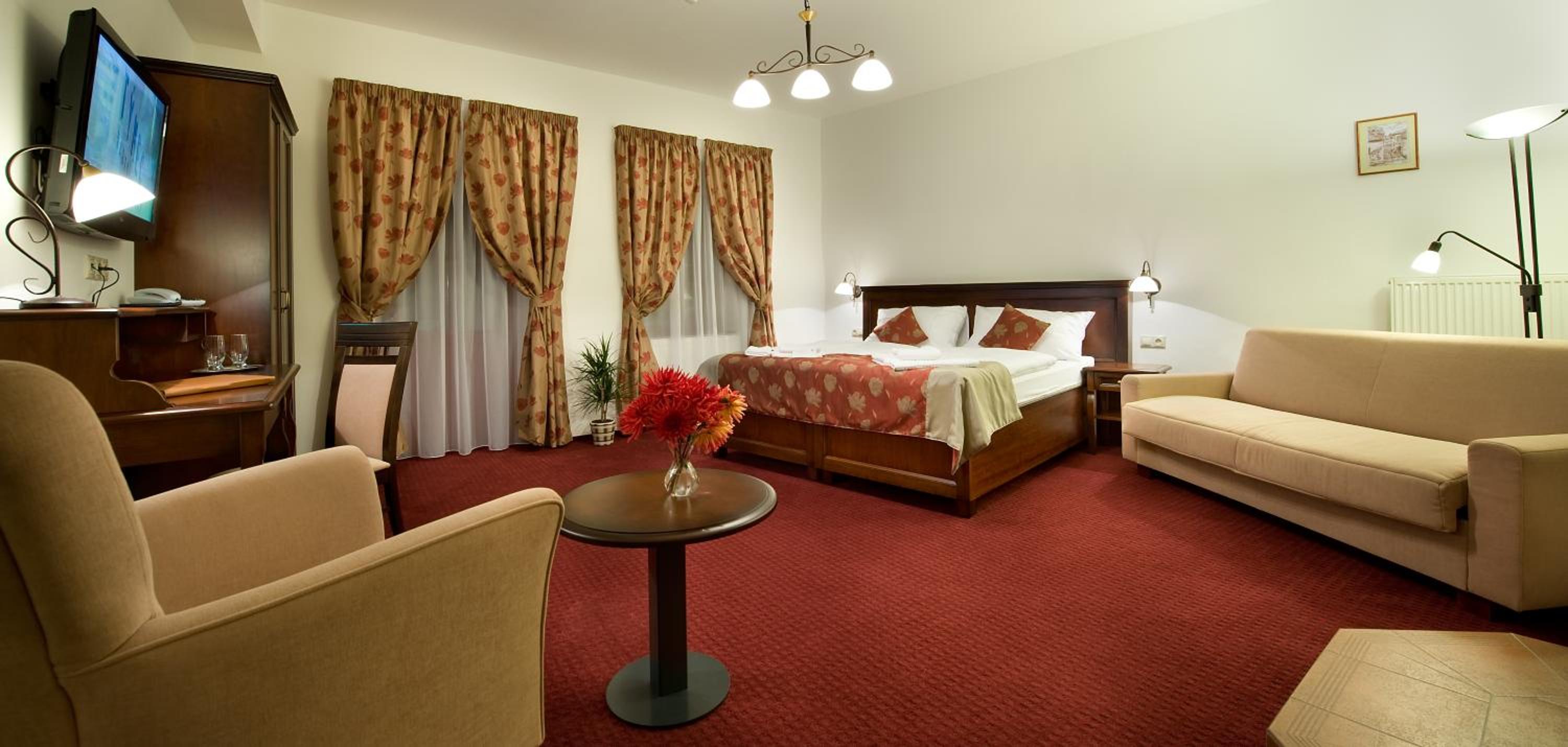 Double Room - Photo 19