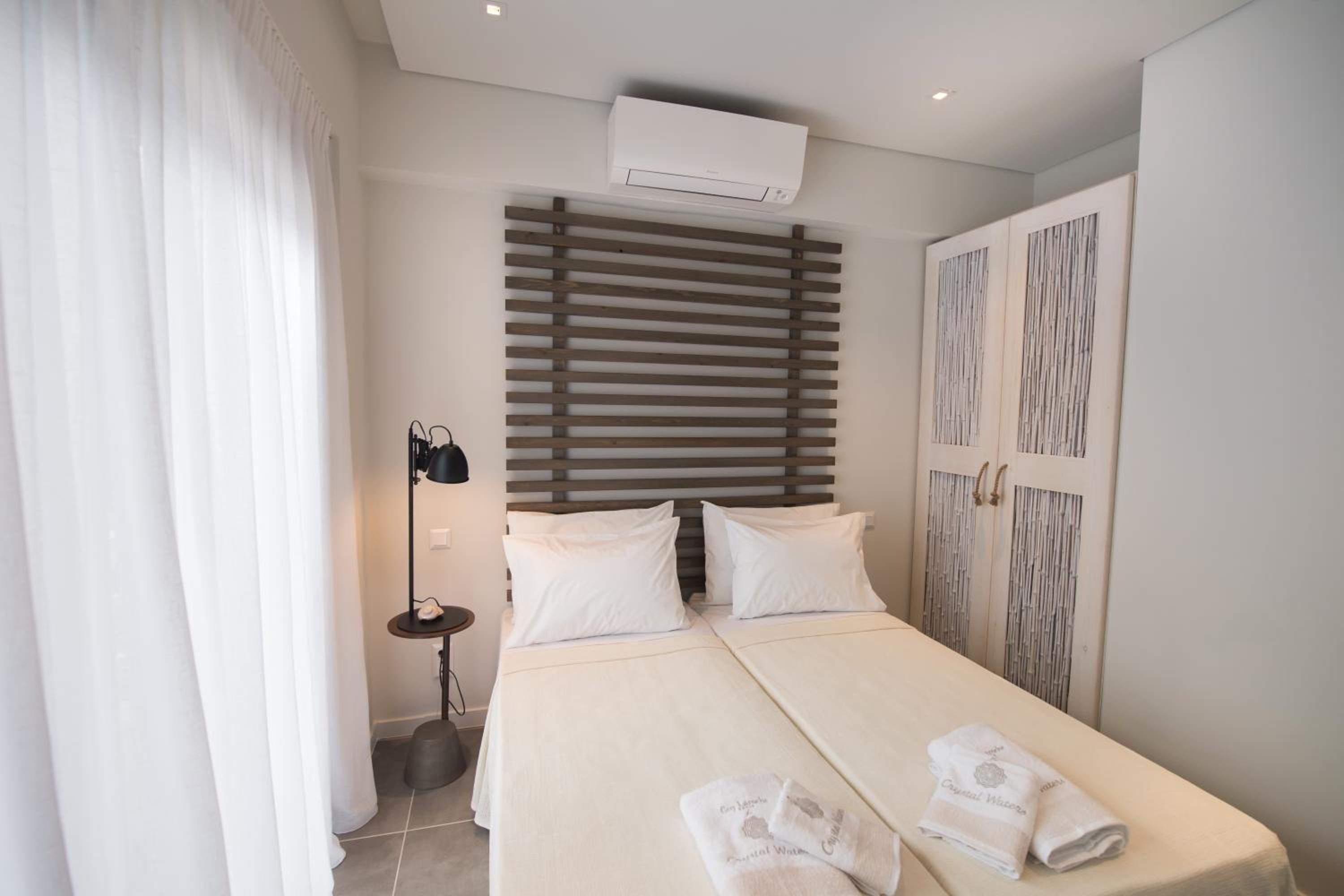 Suite with Garden View - Photo 16
