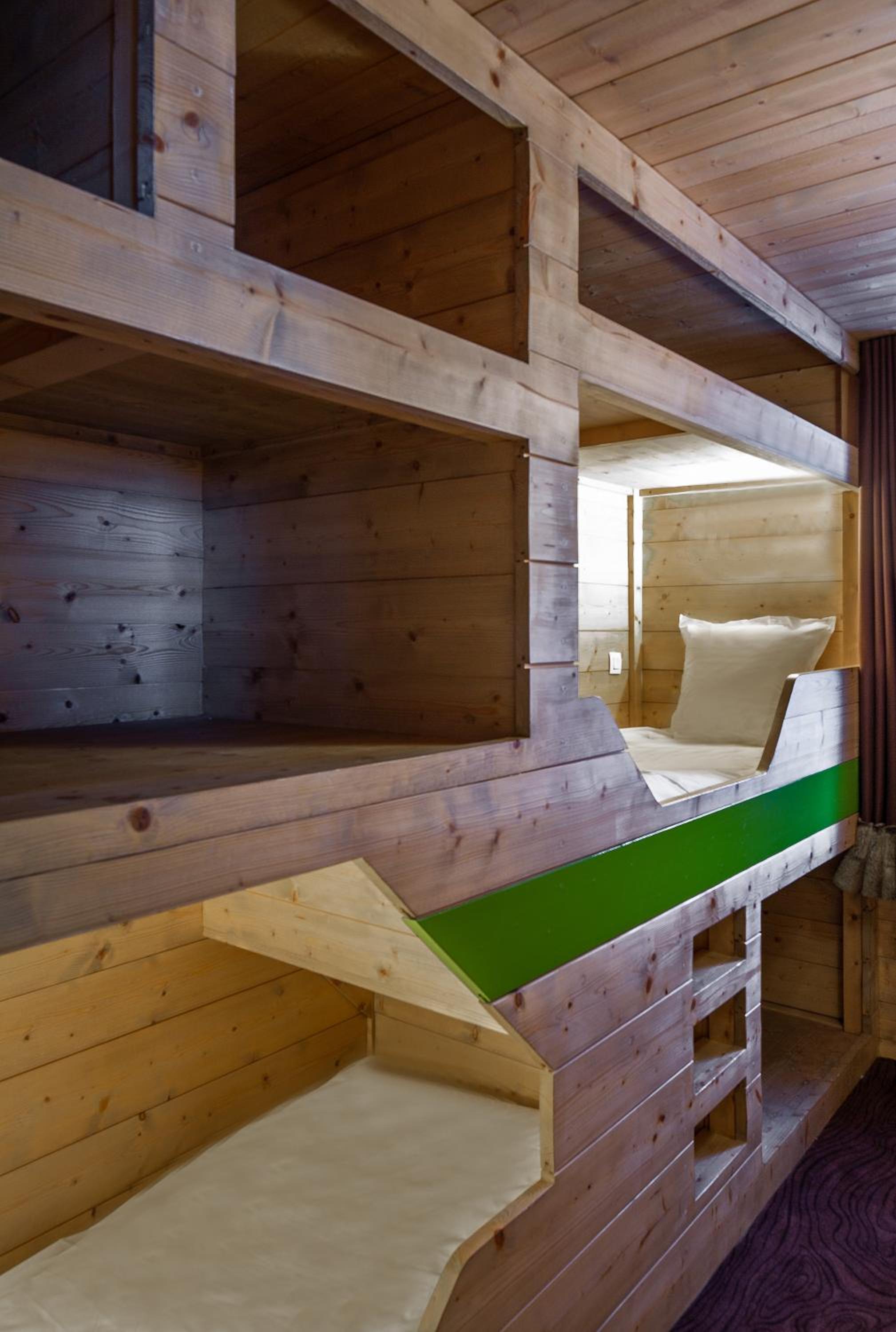 Suite Quadruple (2 Adultes + 2 Enfants) Suite Quadruple (2 Adultes + 2 Enfants)