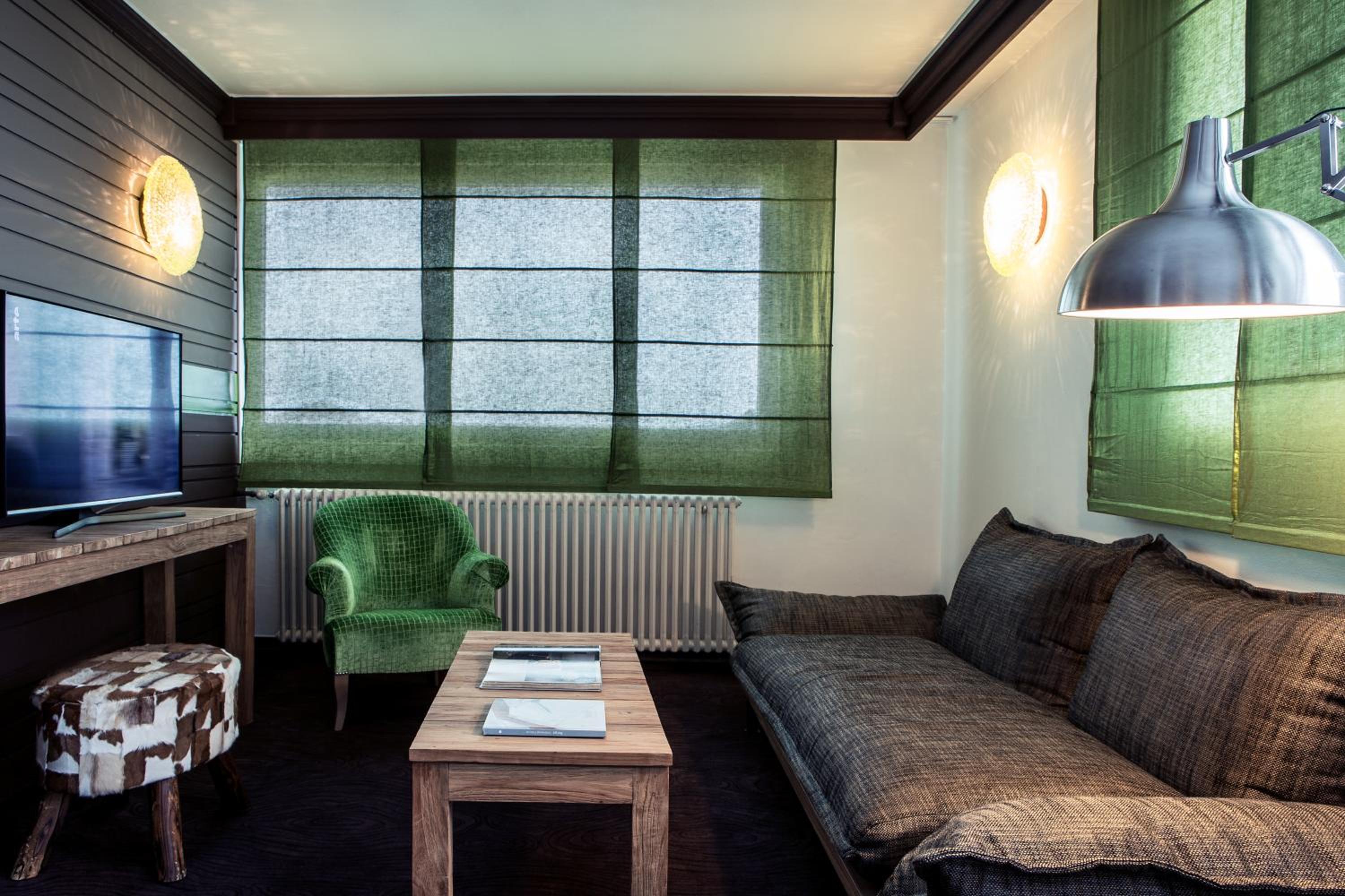 Quadruple Suite (2 adults + 2 children)