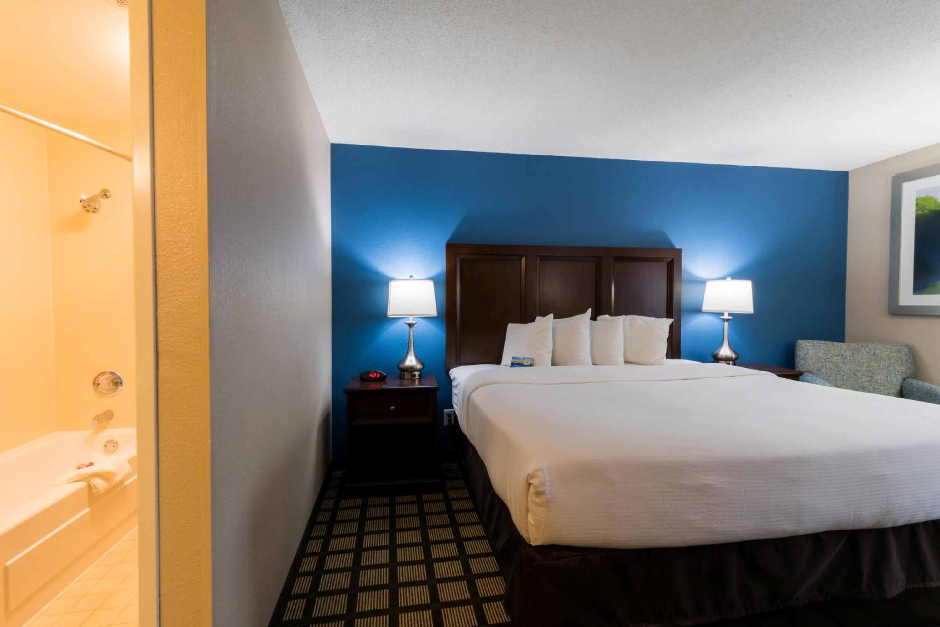 Double Room - Disability Access - Non-Smoking - Photo 1