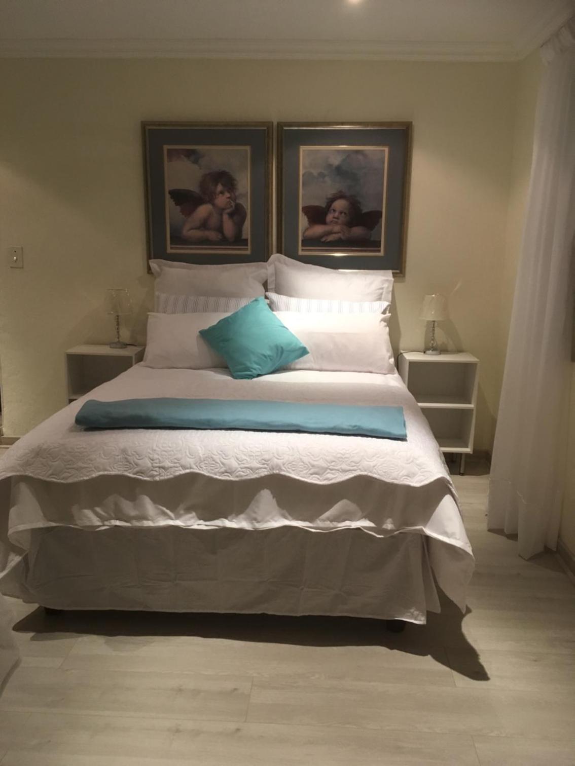 Deluxe Double Room - Photo 1