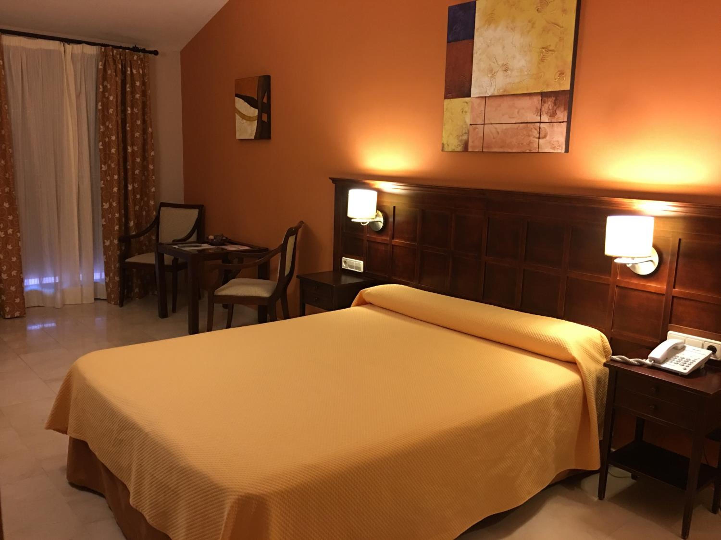 Superior Double Room - Photo 3