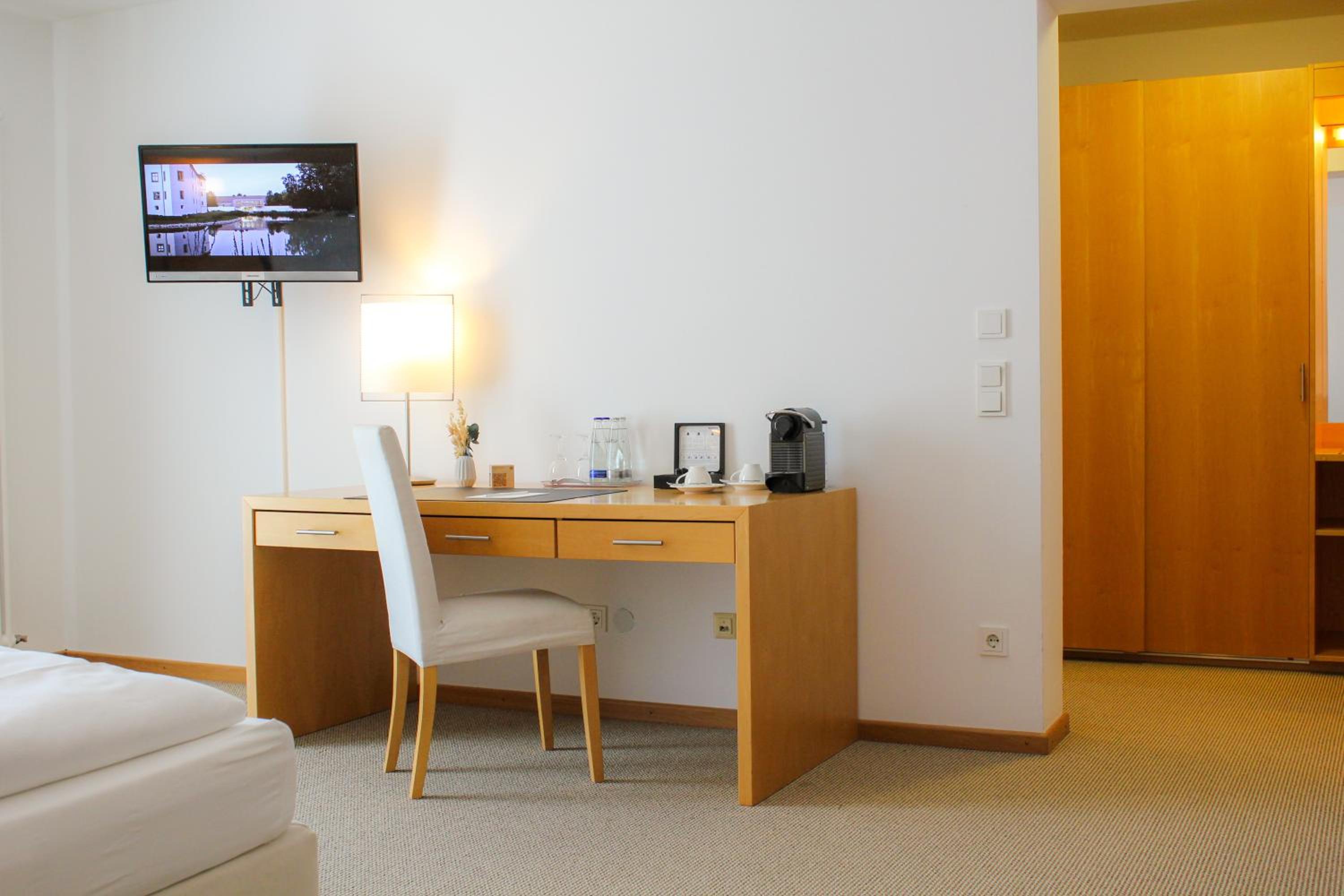 Large Double Room