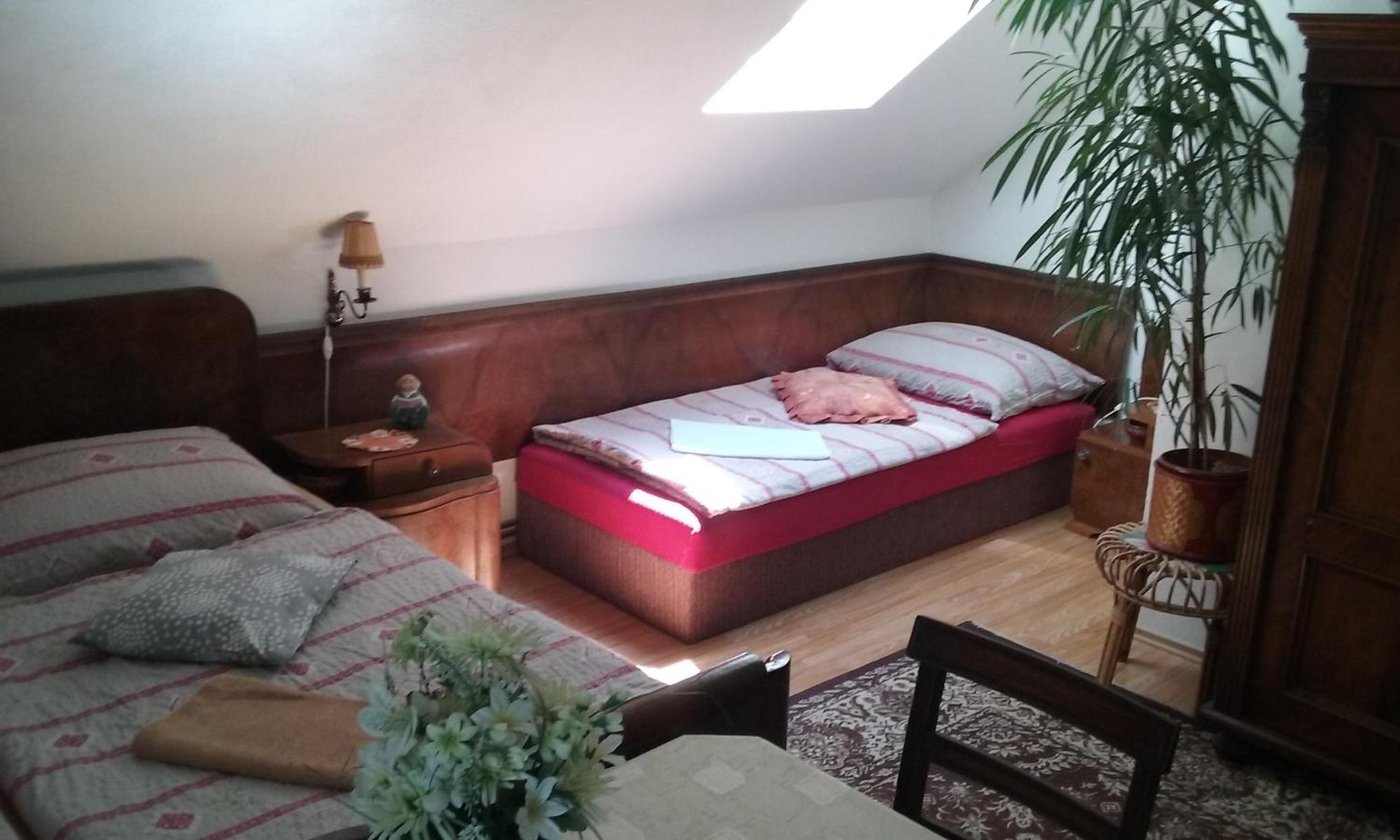 Quadruple Room with Shared Bathroom photo 1