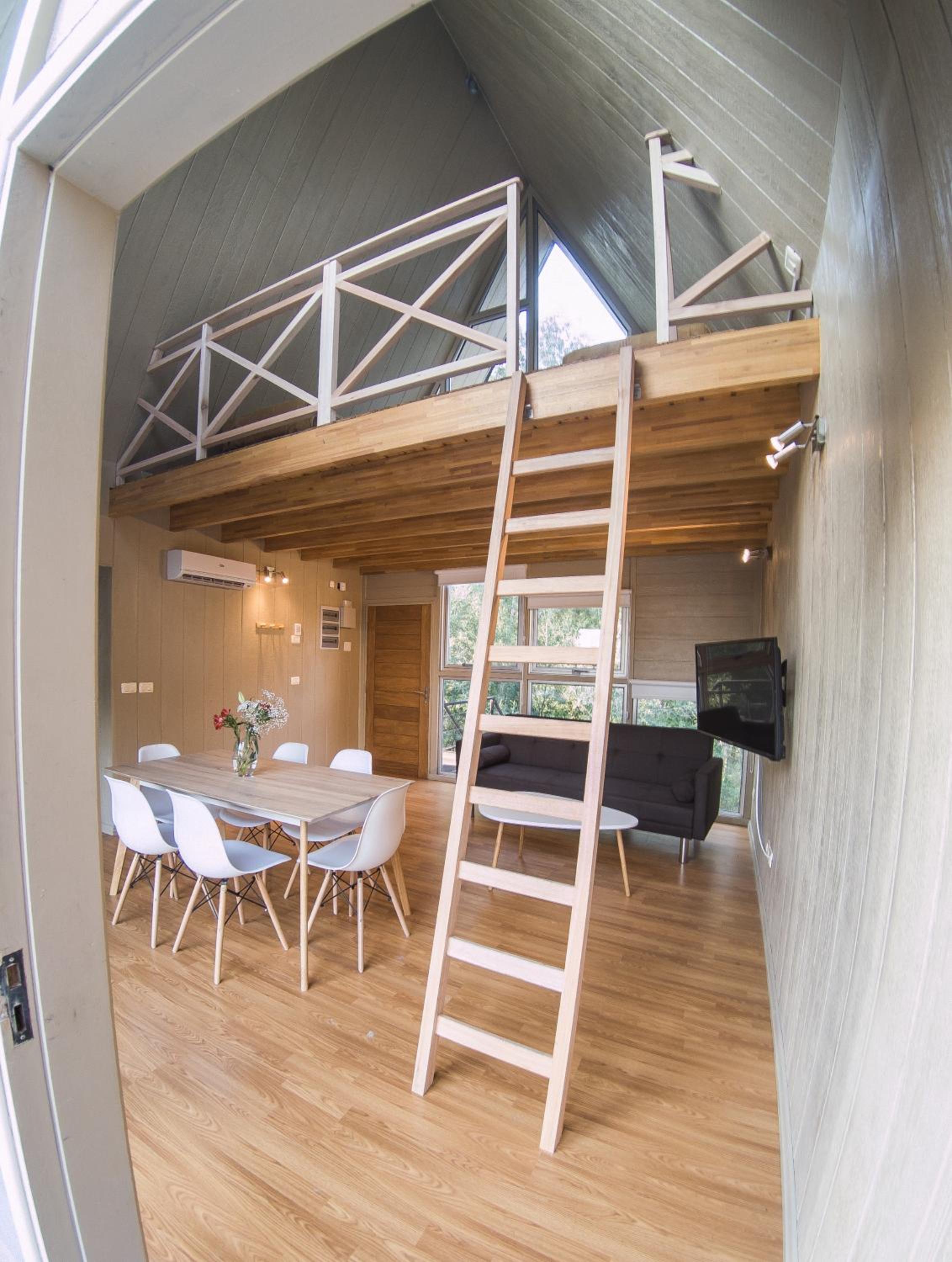 Apartment - Split Level photo 2