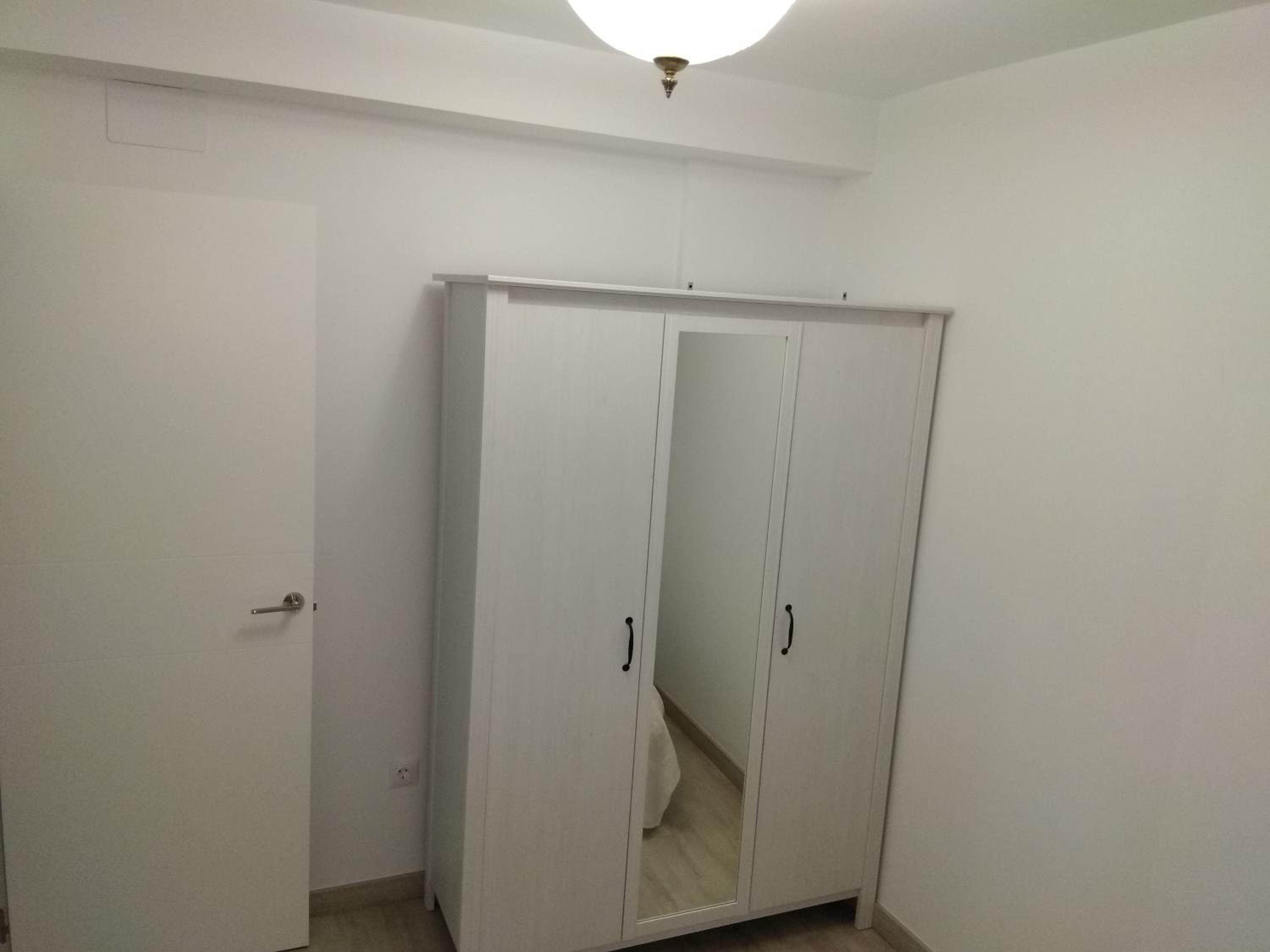 Apartamento con Balcón