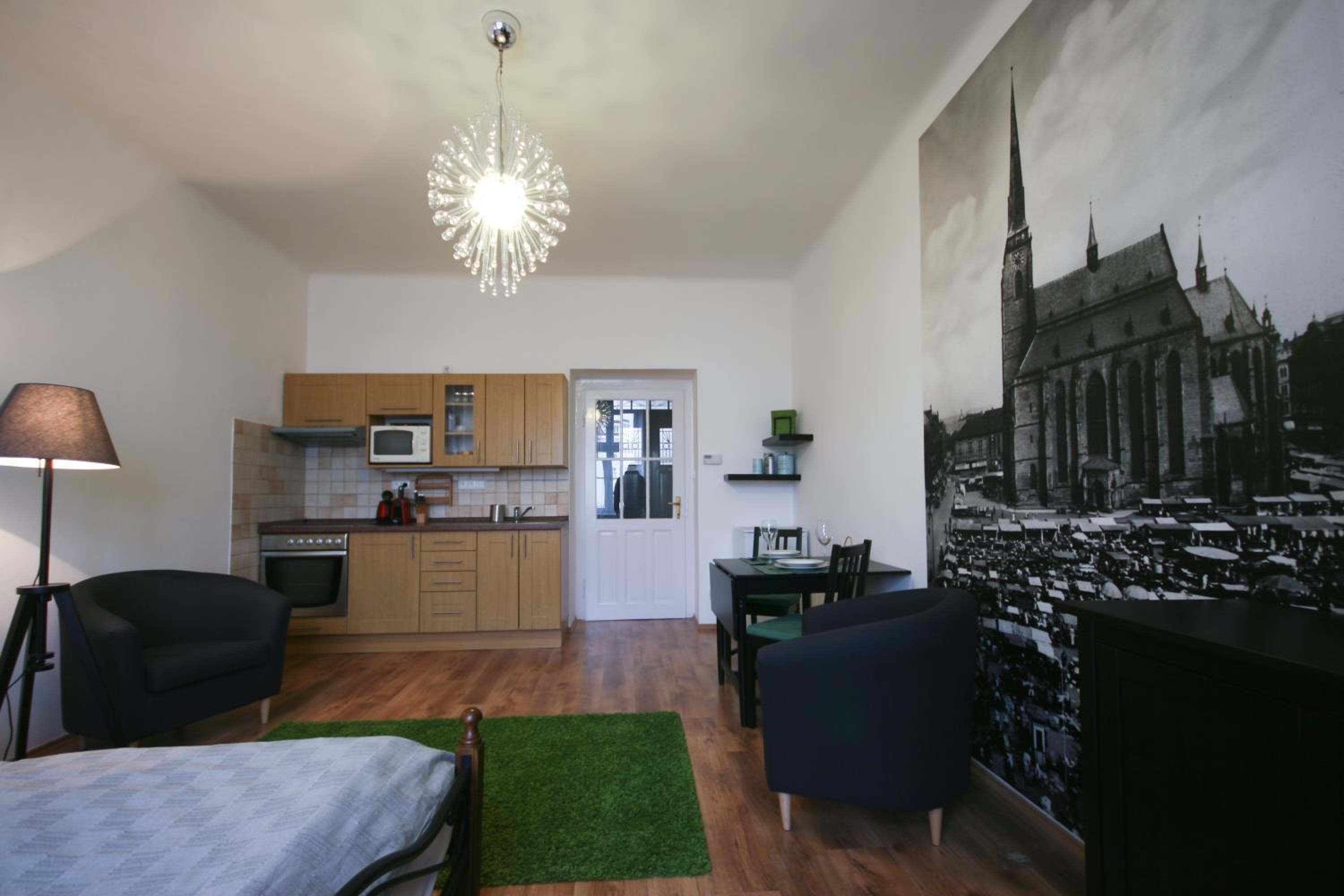Apartment - Photo 5