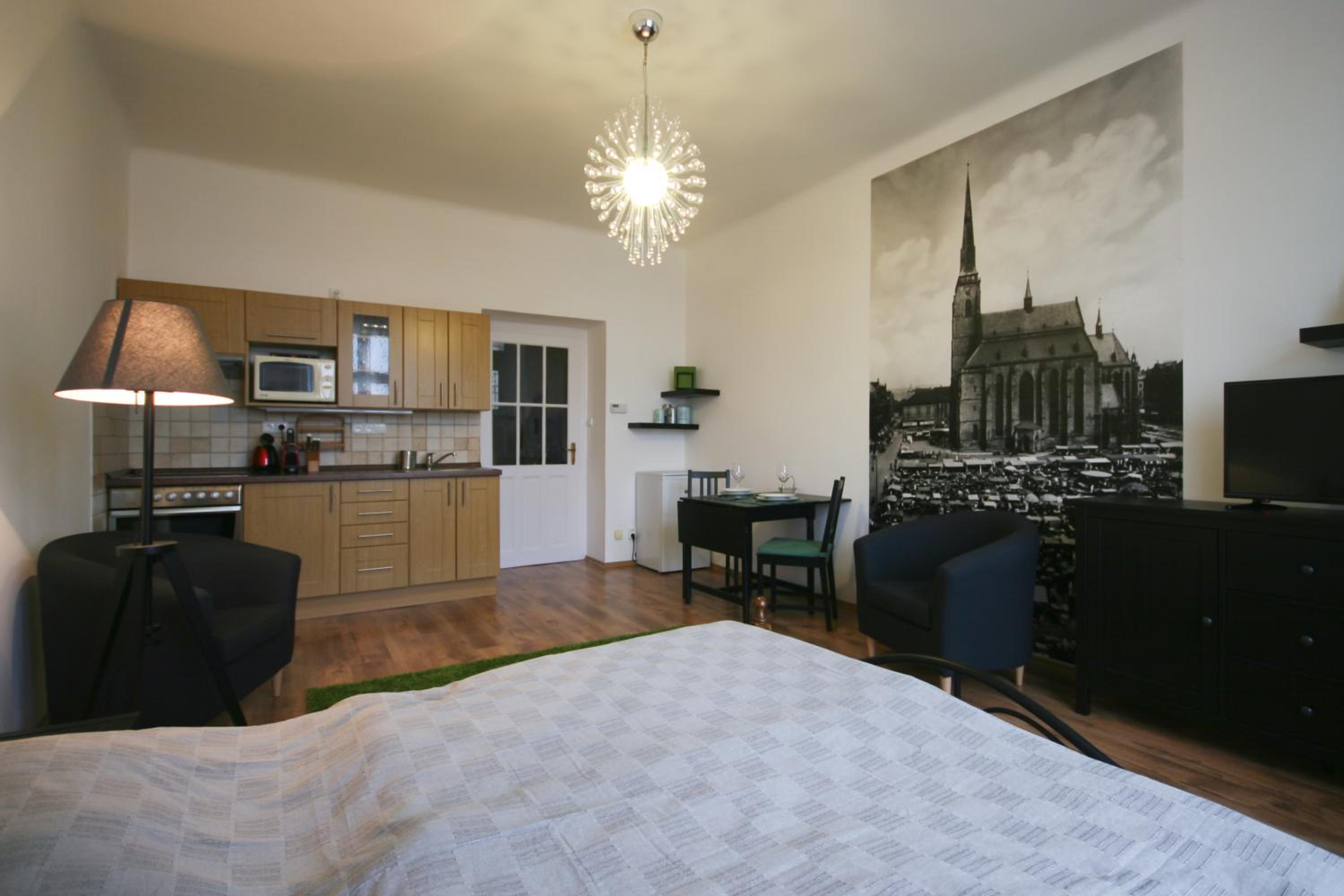 Apartment - Photo 13