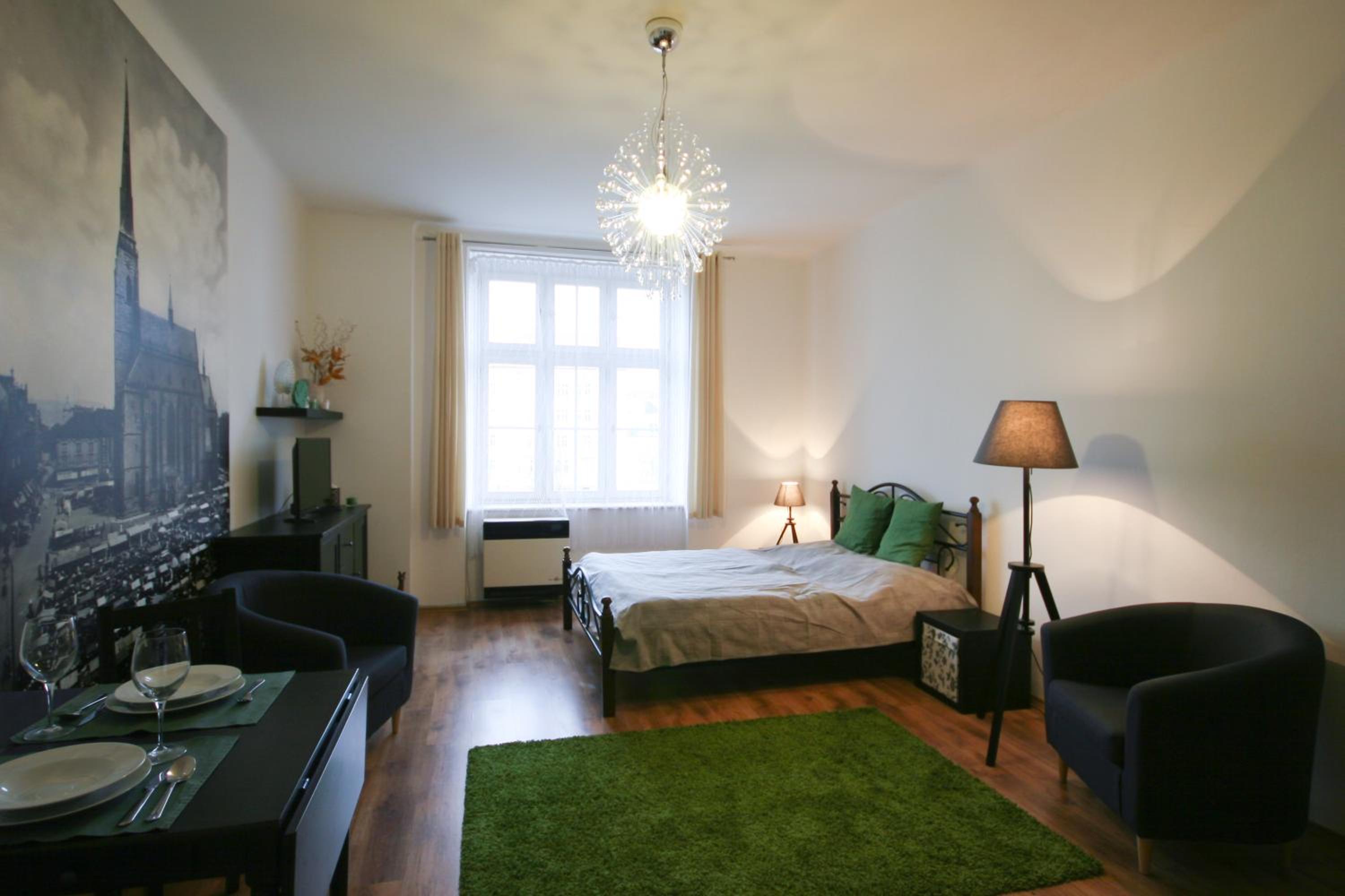 Apartment - Photo 2