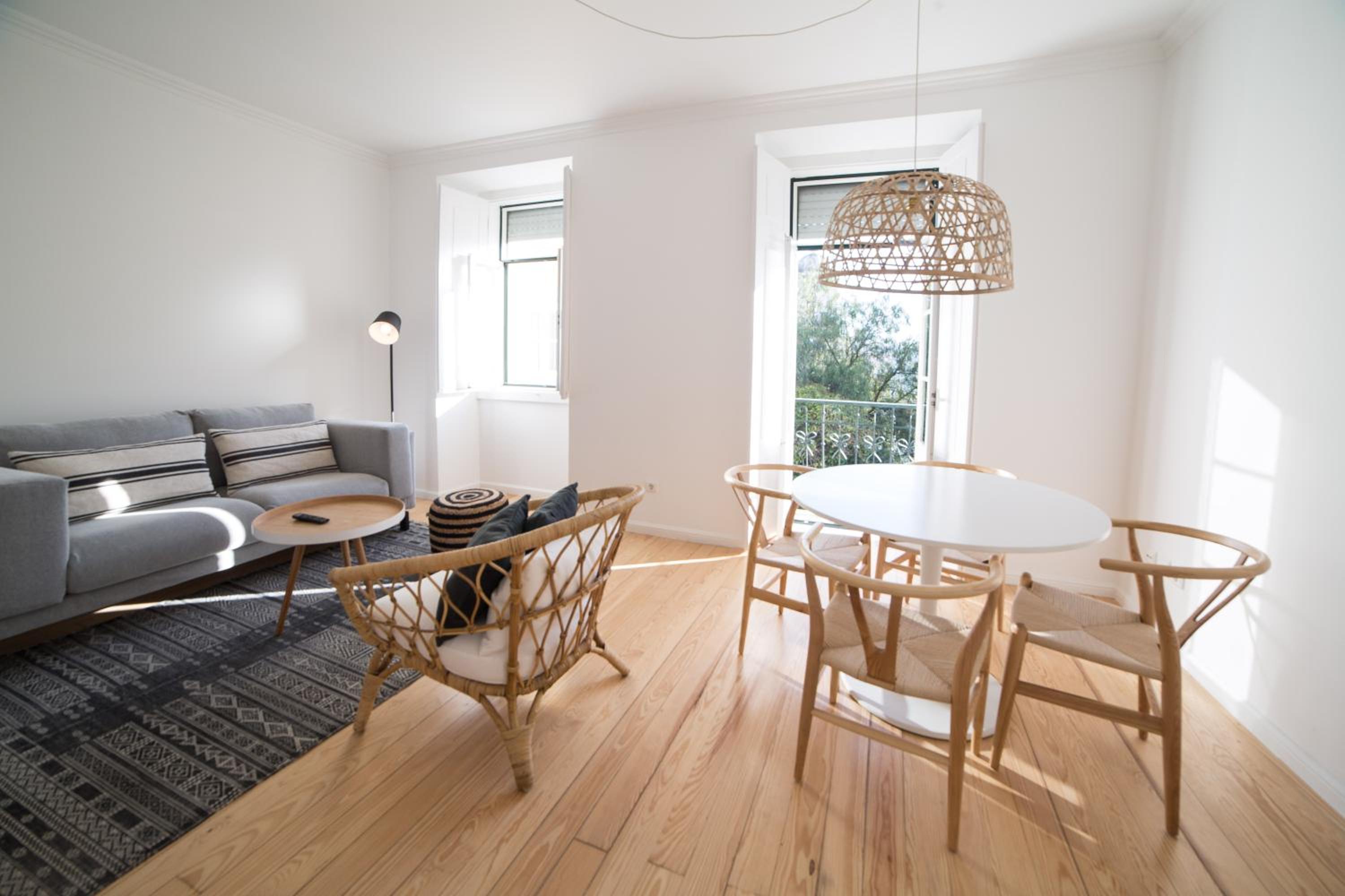 Two-Bedroom Apartment - Photo 19