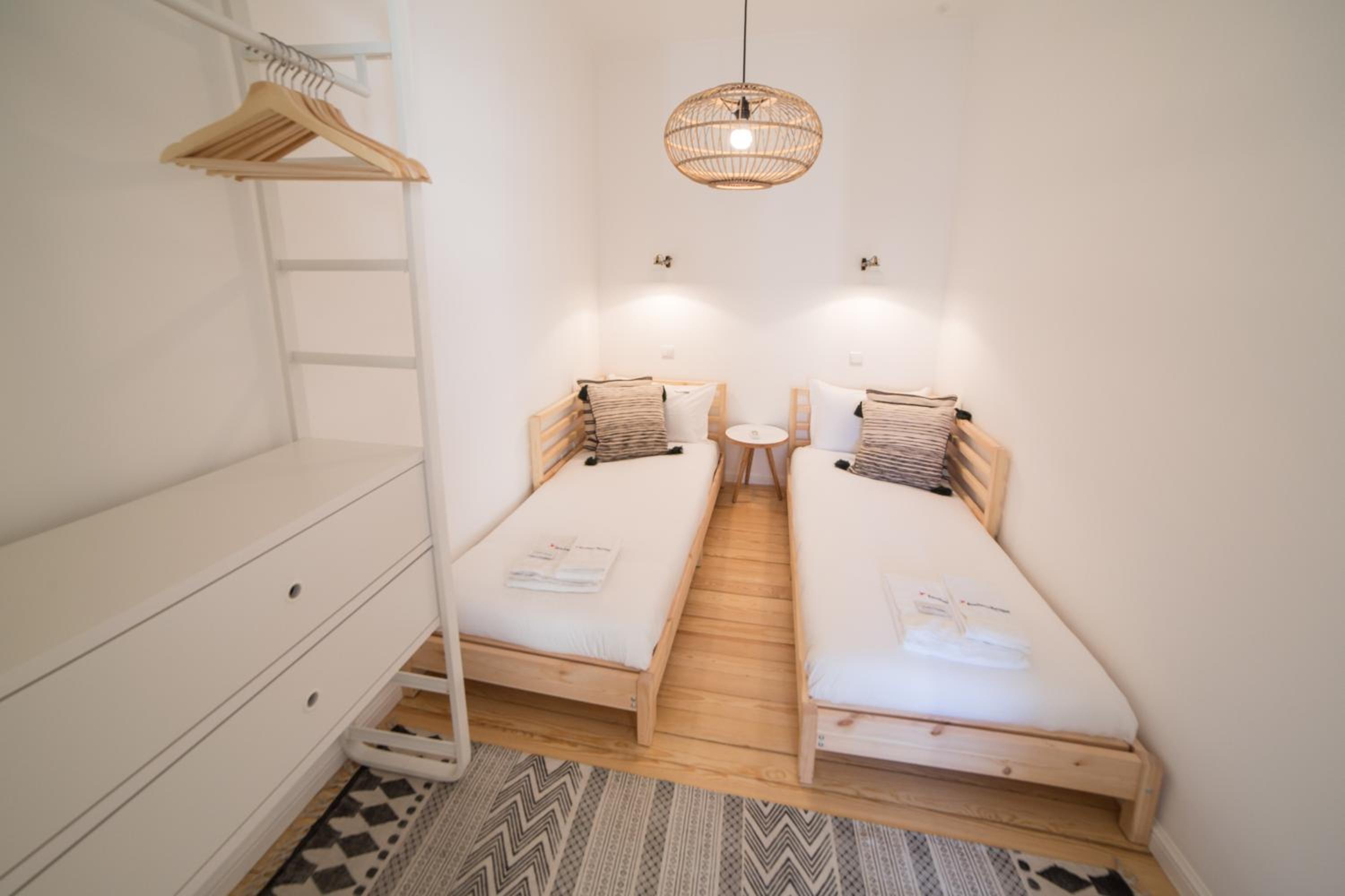 Two-Bedroom Apartment - Photo 32